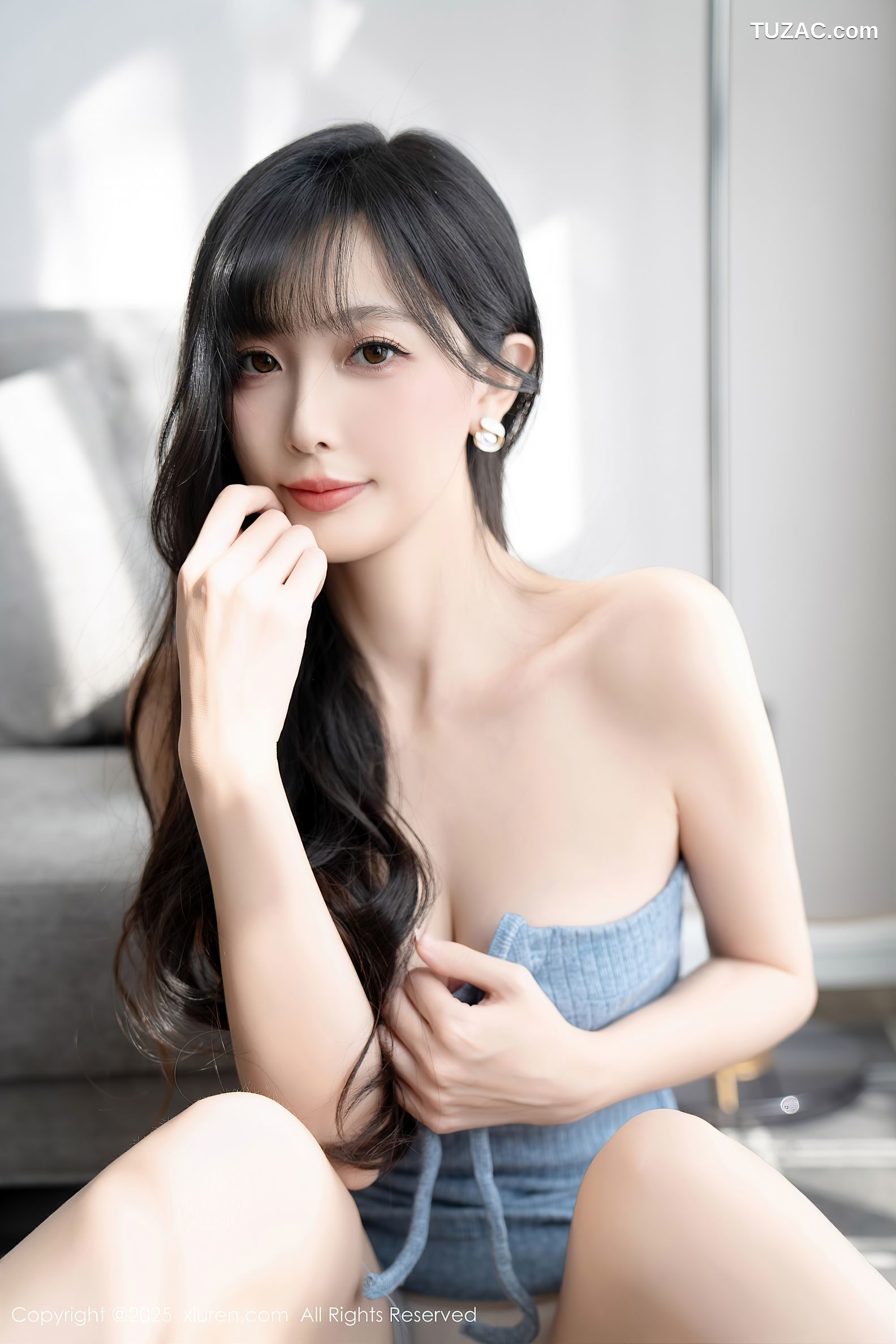 XiuRen秀人网-10124-樱桃小阑子-浅蓝色连衣短裙-2025.04.08