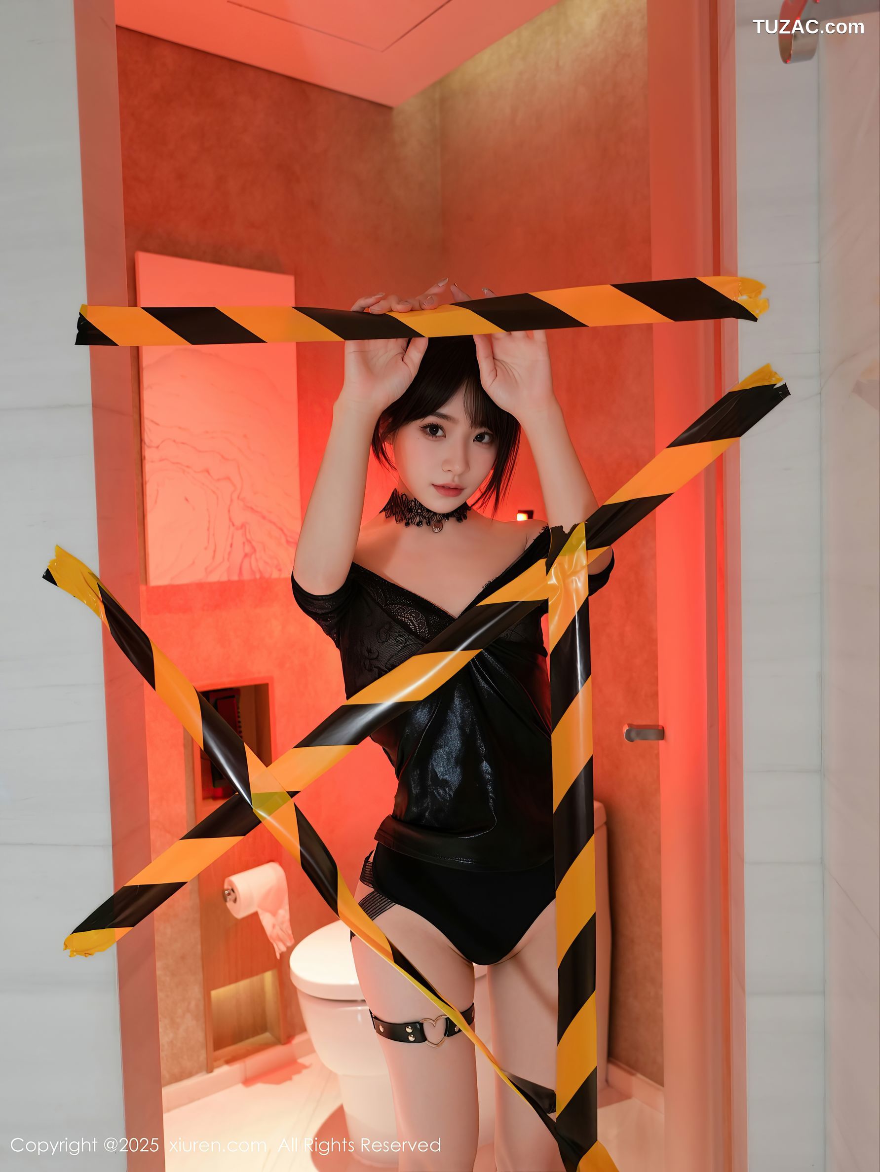 XiuRen秀人网-10134-汁汁-地下停车场米色大衣情趣黑皮短裙黑蕾丝爆乳绑缚-2025.04.10