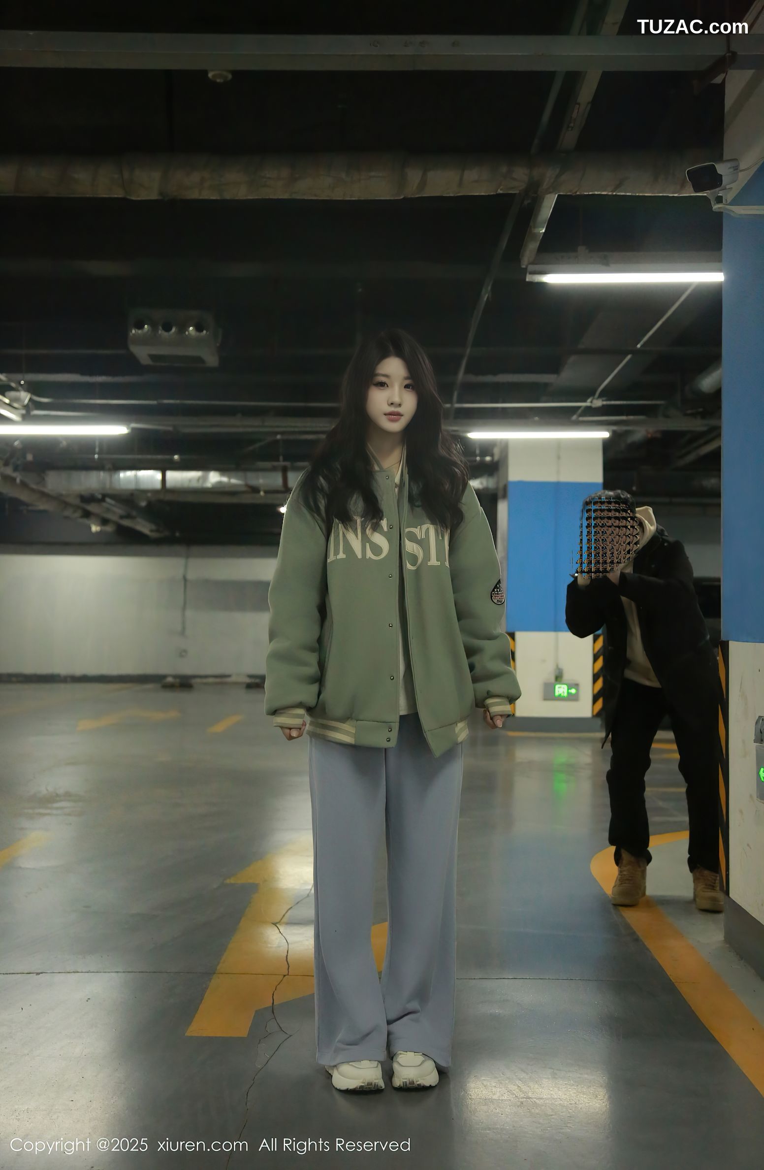 XiuRen秀人网-10137-小芭乐-轻透白色蕾丝情趣内衣-2025.04.11