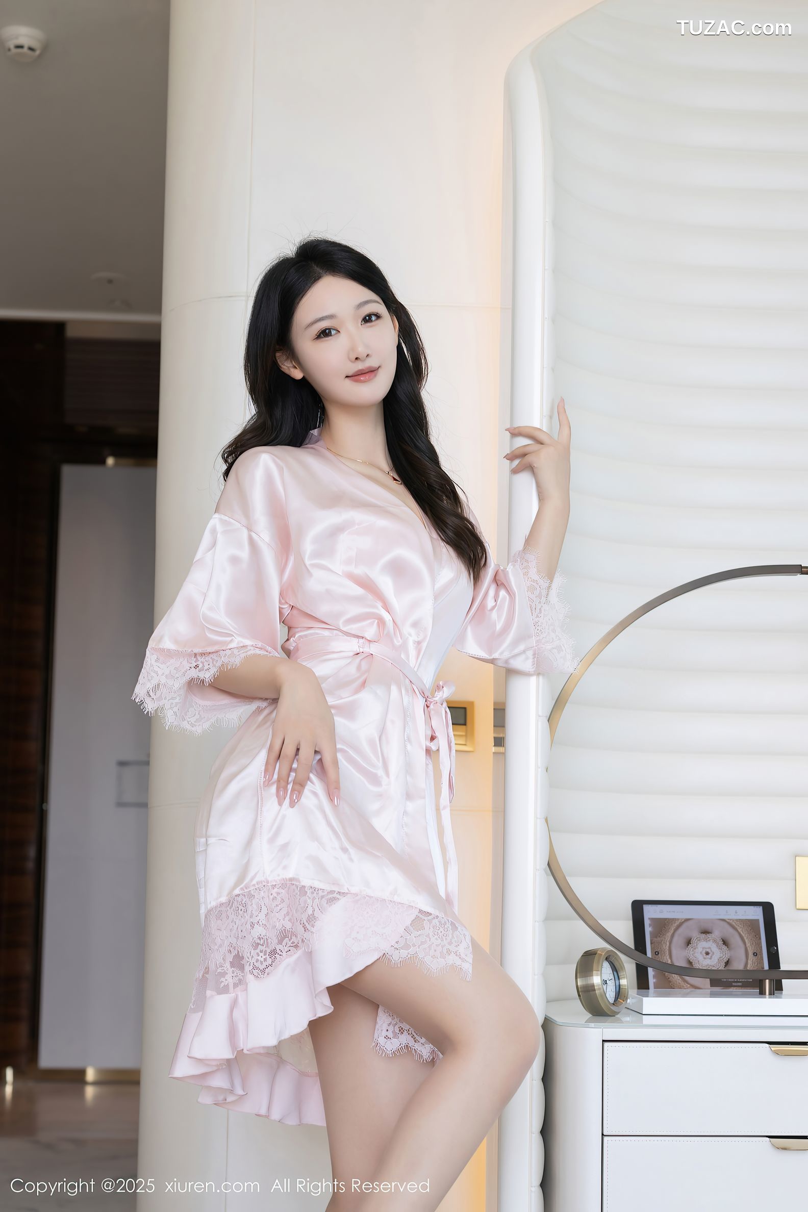 XiuRen秀人网-10150-唐安琪-粉色睡袍粉色蕾丝睡衣-2025.04.14