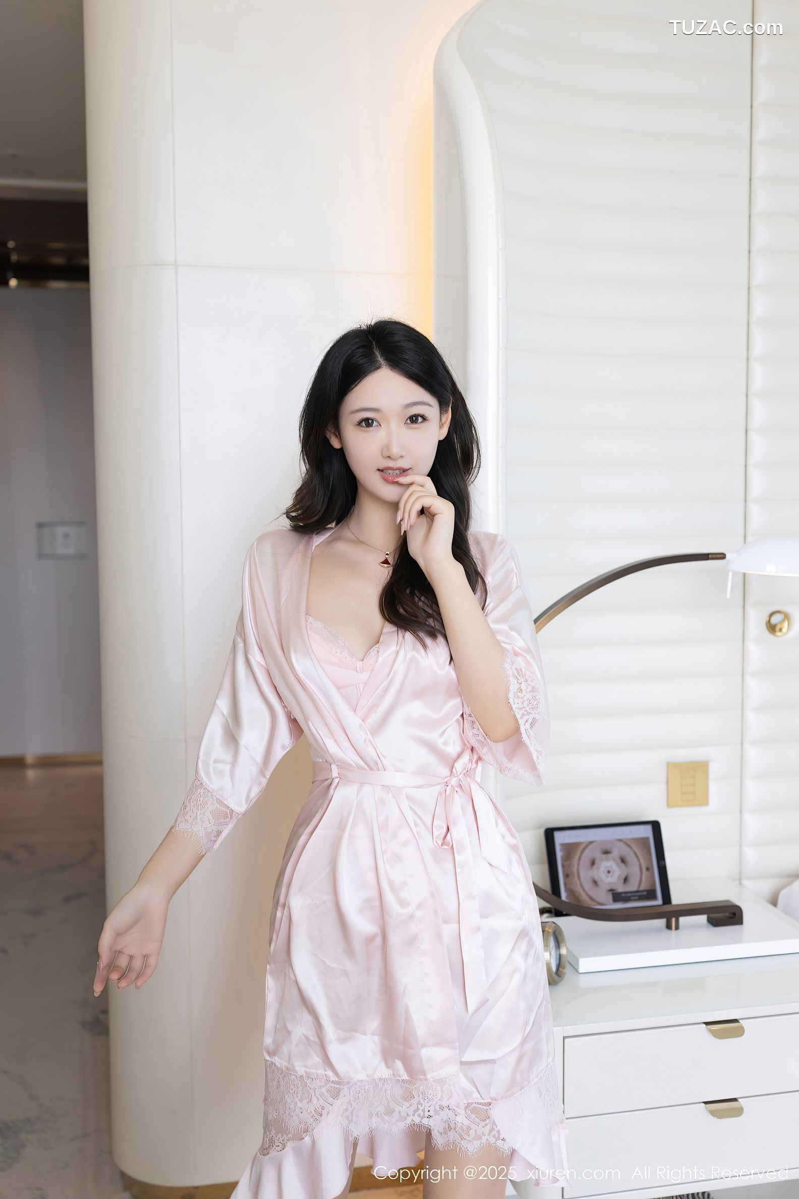 XiuRen秀人网-10150-唐安琪-粉色睡袍粉色蕾丝睡衣-2025.04.14