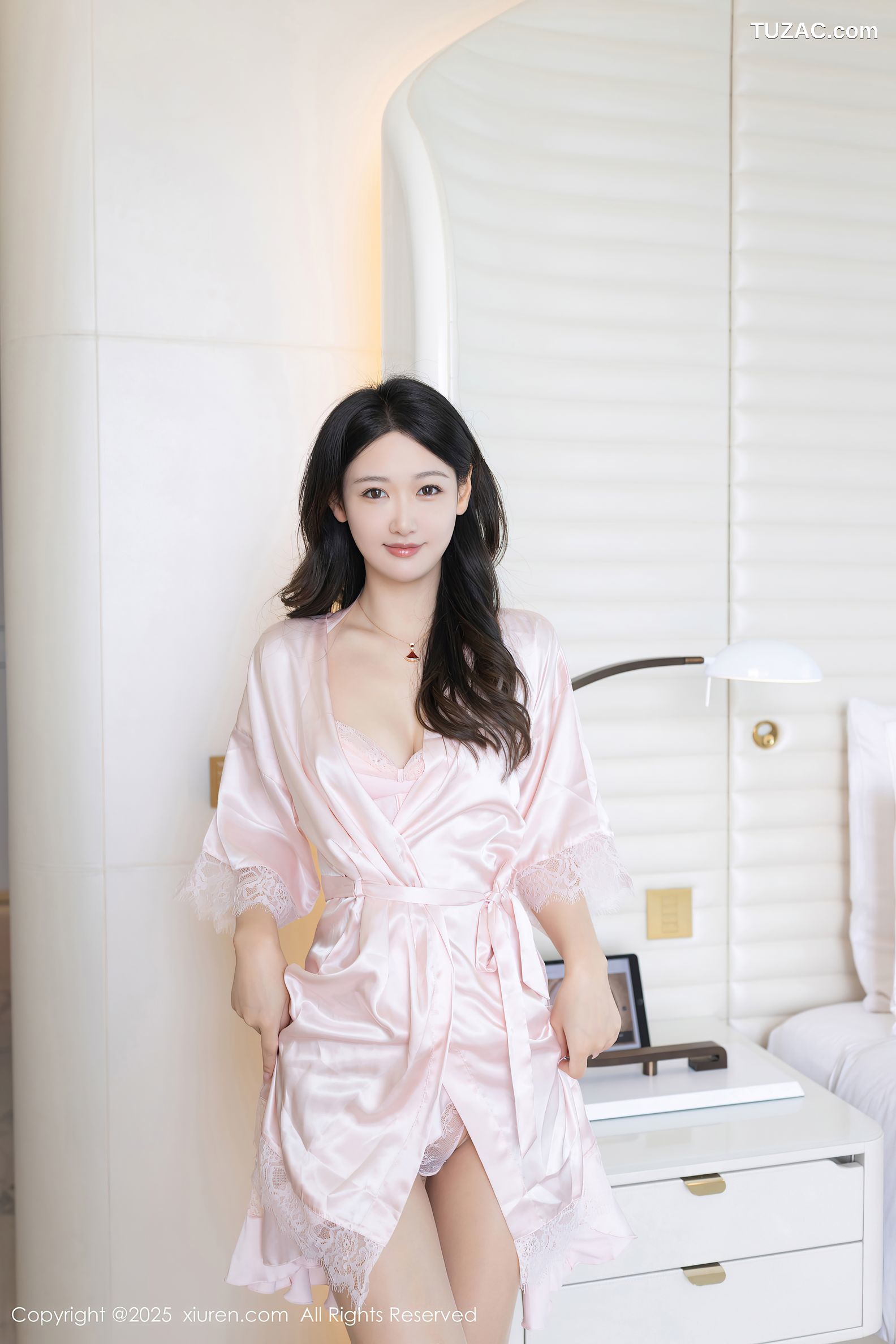 XiuRen秀人网-10150-唐安琪-粉色睡袍粉色蕾丝睡衣-2025.04.14