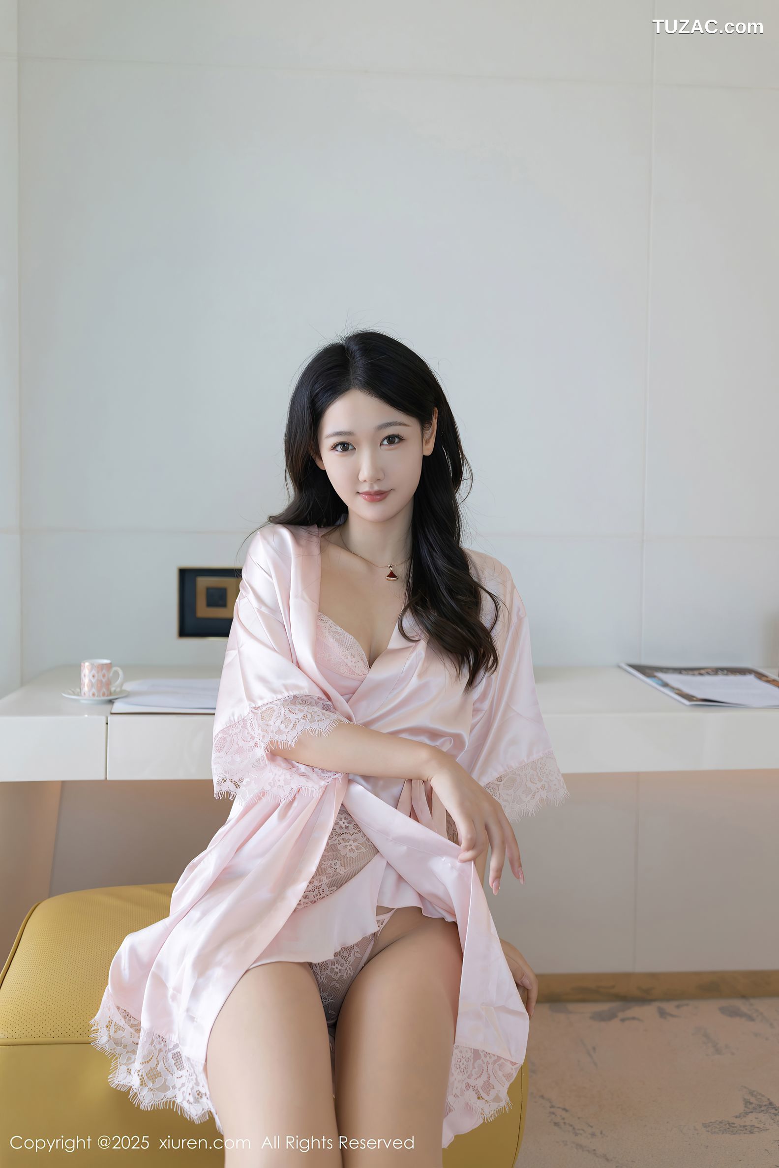 XiuRen秀人网-10150-唐安琪-粉色睡袍粉色蕾丝睡衣-2025.04.14
