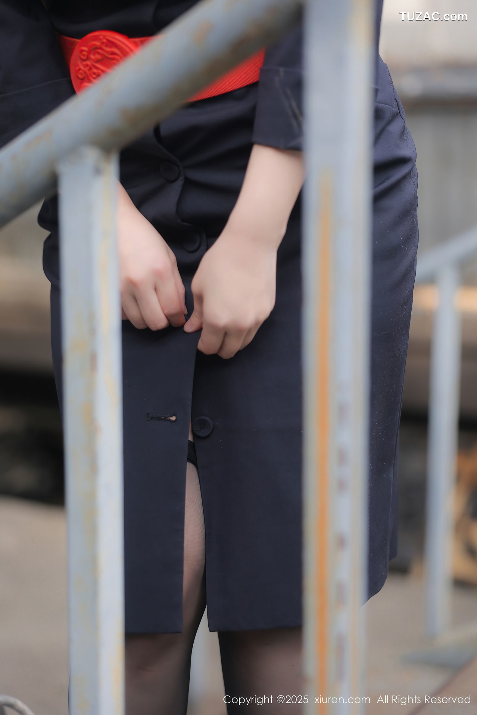 XiuRen秀人网-10155-白茹雪Abby-性感蓝黑色空姐制服诱惑-2025.04.14