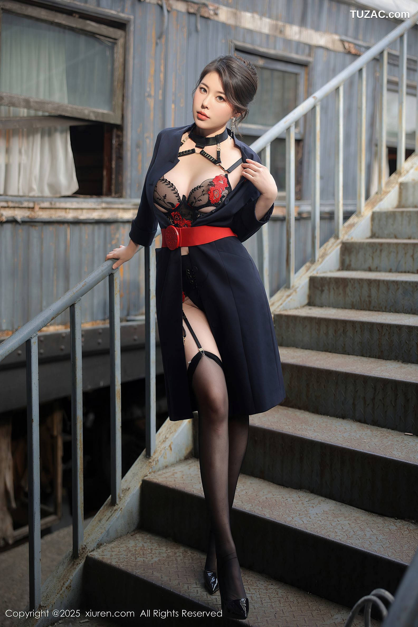 XiuRen秀人网-10155-白茹雪Abby-性感蓝黑色空姐制服诱惑-2025.04.14