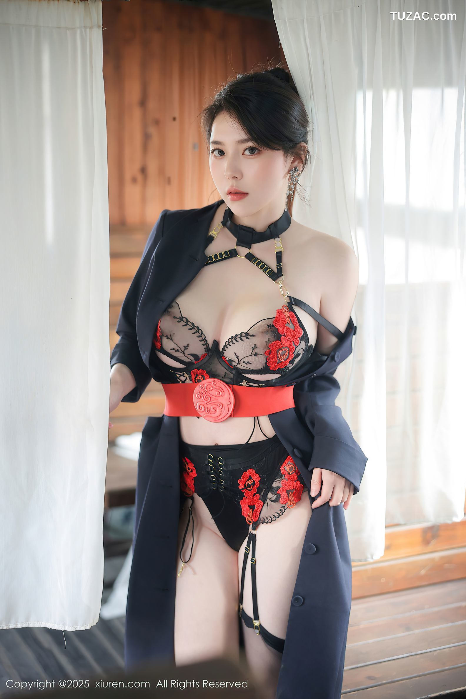 XiuRen秀人网-10155-白茹雪Abby-性感蓝黑色空姐制服诱惑-2025.04.14