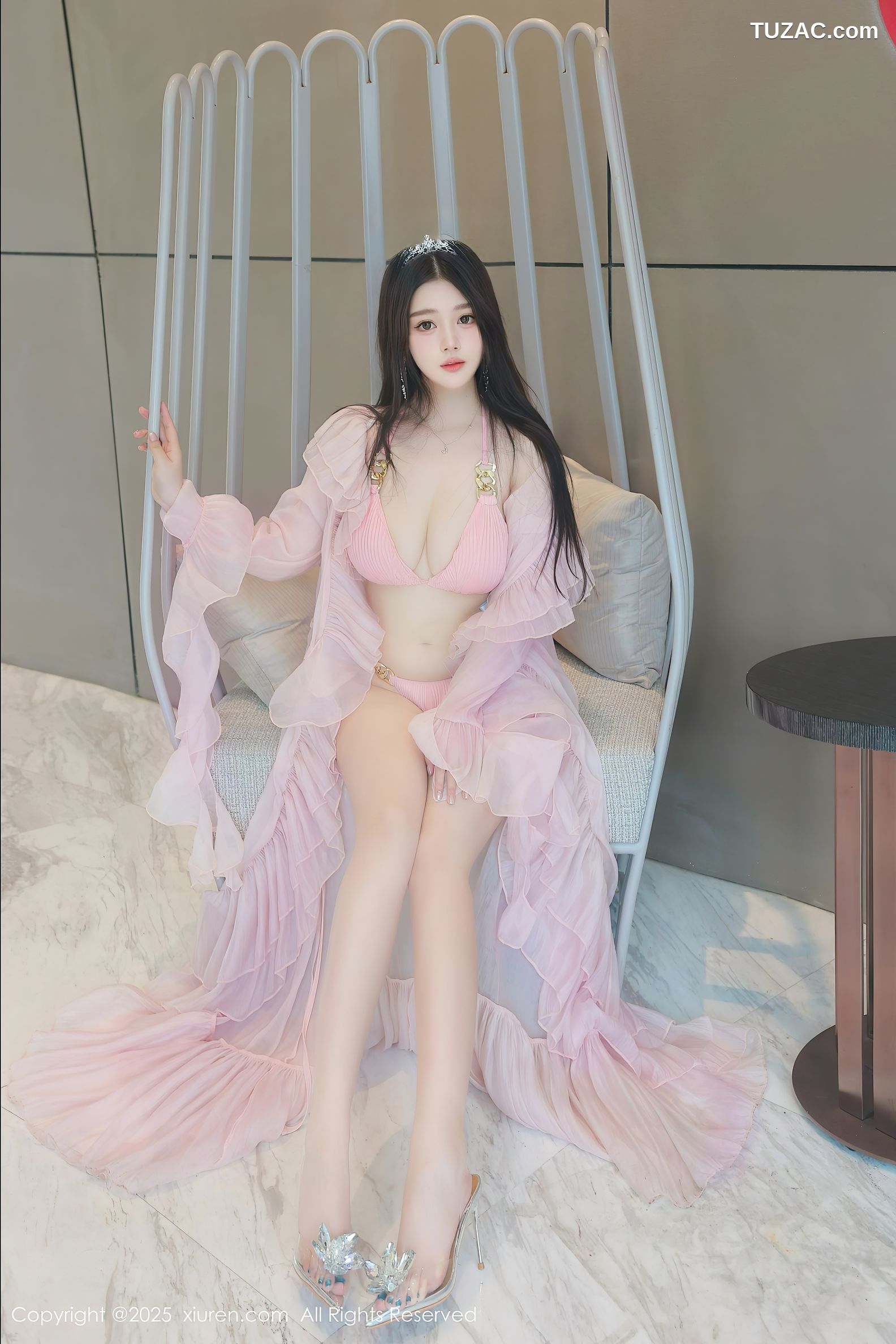 XiuRen秀人网-10160-蛋蛋宝-马来西亚大红花酒店海滩粉纱裙粉色比基尼-2025.04.16