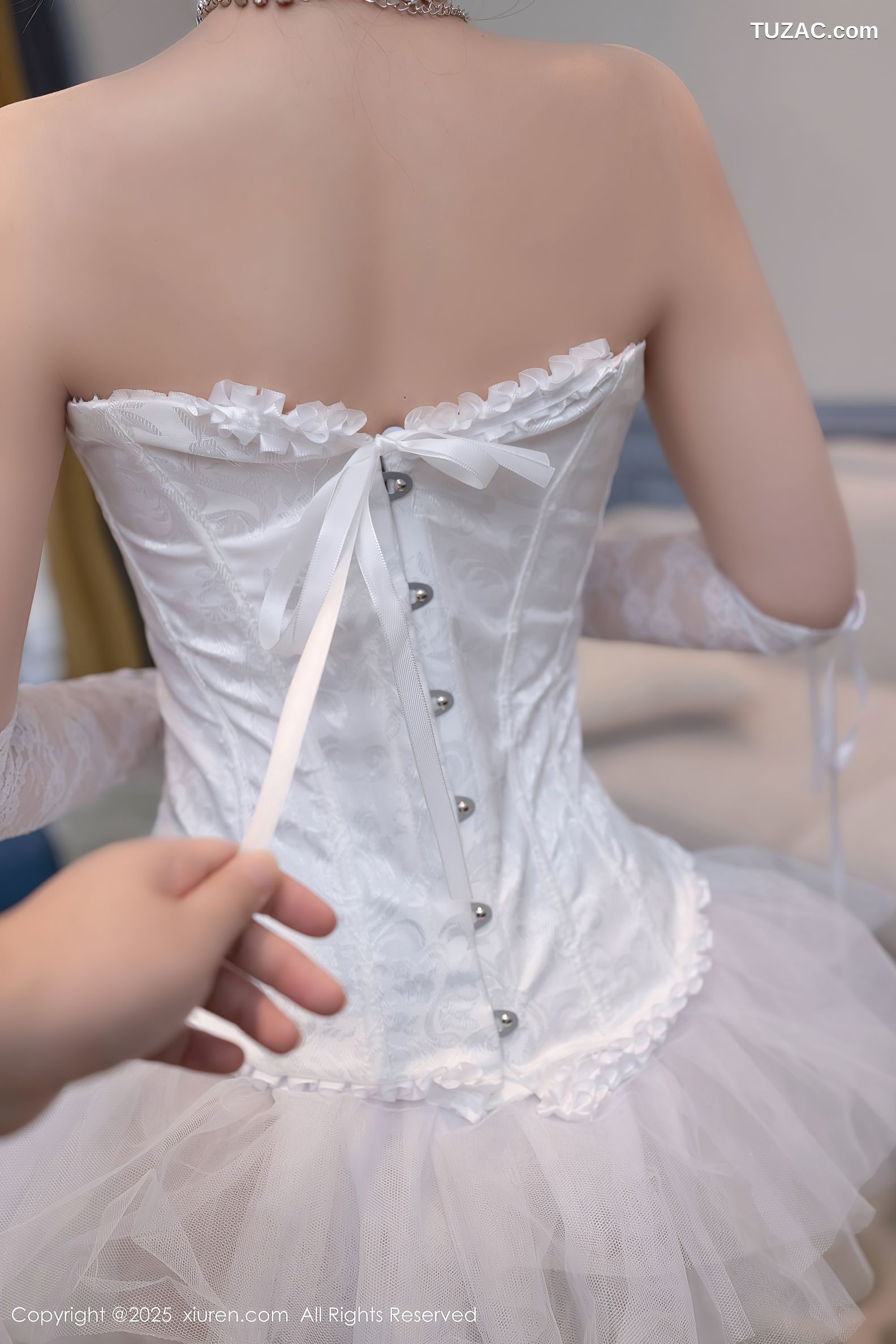 XiuRen秀人网-10161-杏子Yada-白纱舞裙爆乳-2025.04.16