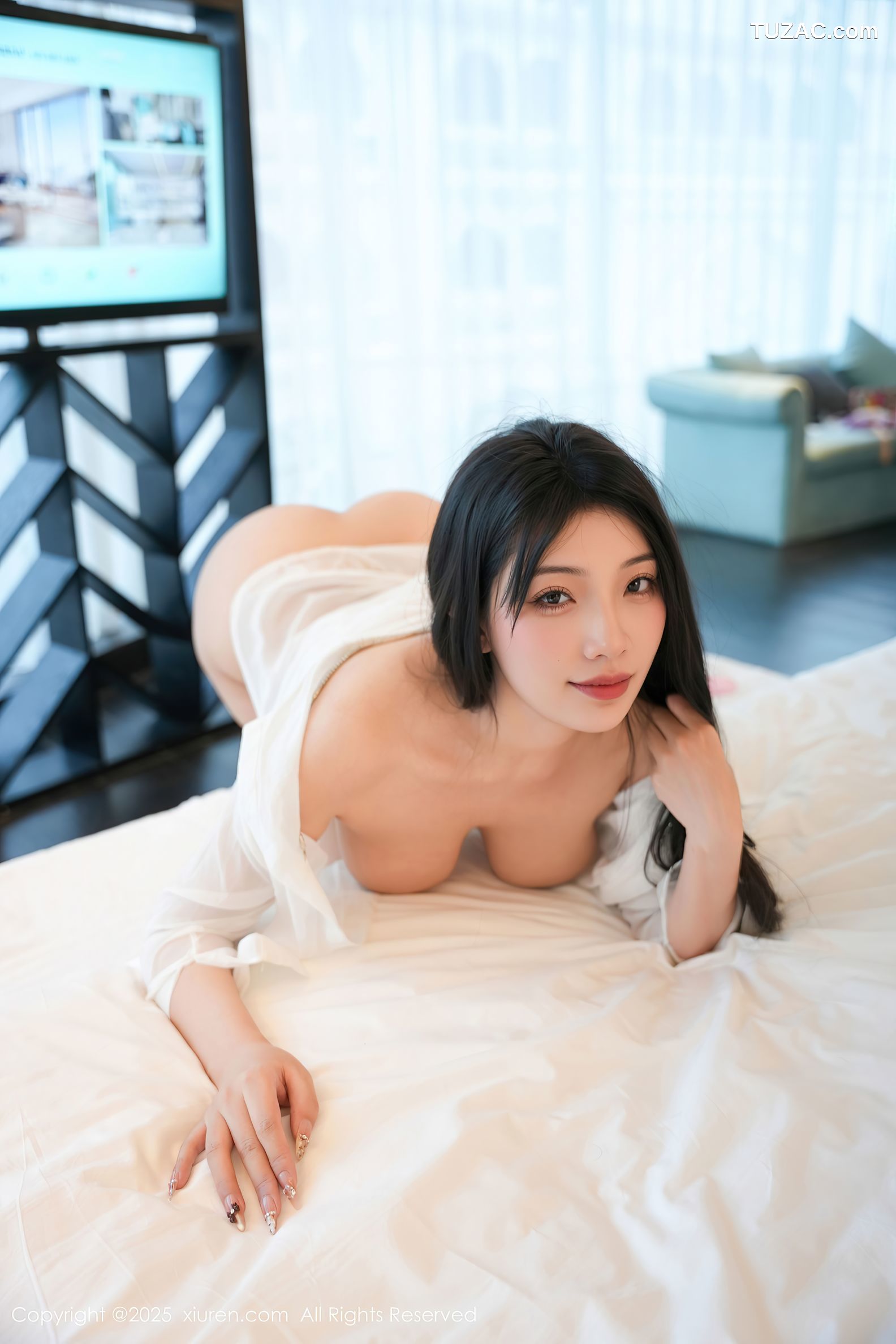 XiuRen秀人网-10163-小泡芙-白衬衫肉色丝袜爆乳-2025.04.17