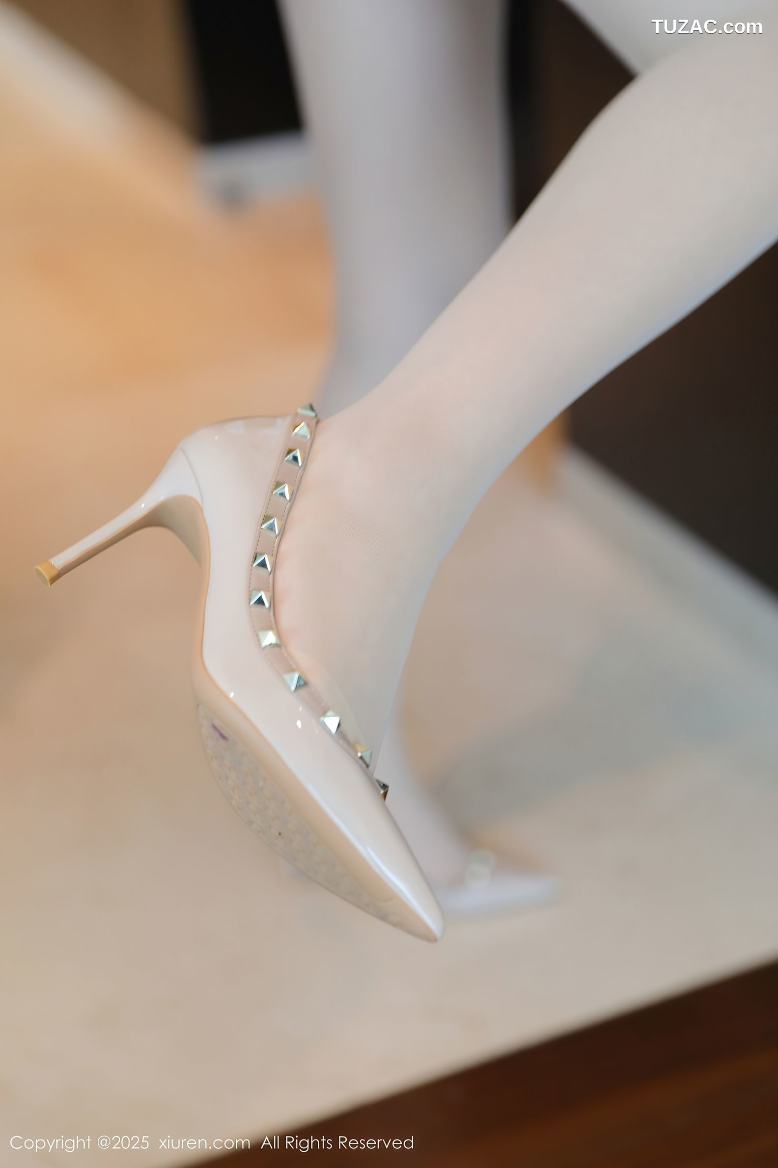 XiuRen秀人网-10165-希雅sia-蓝T白短裙紫色内衣原色丝袜-2025.04.17