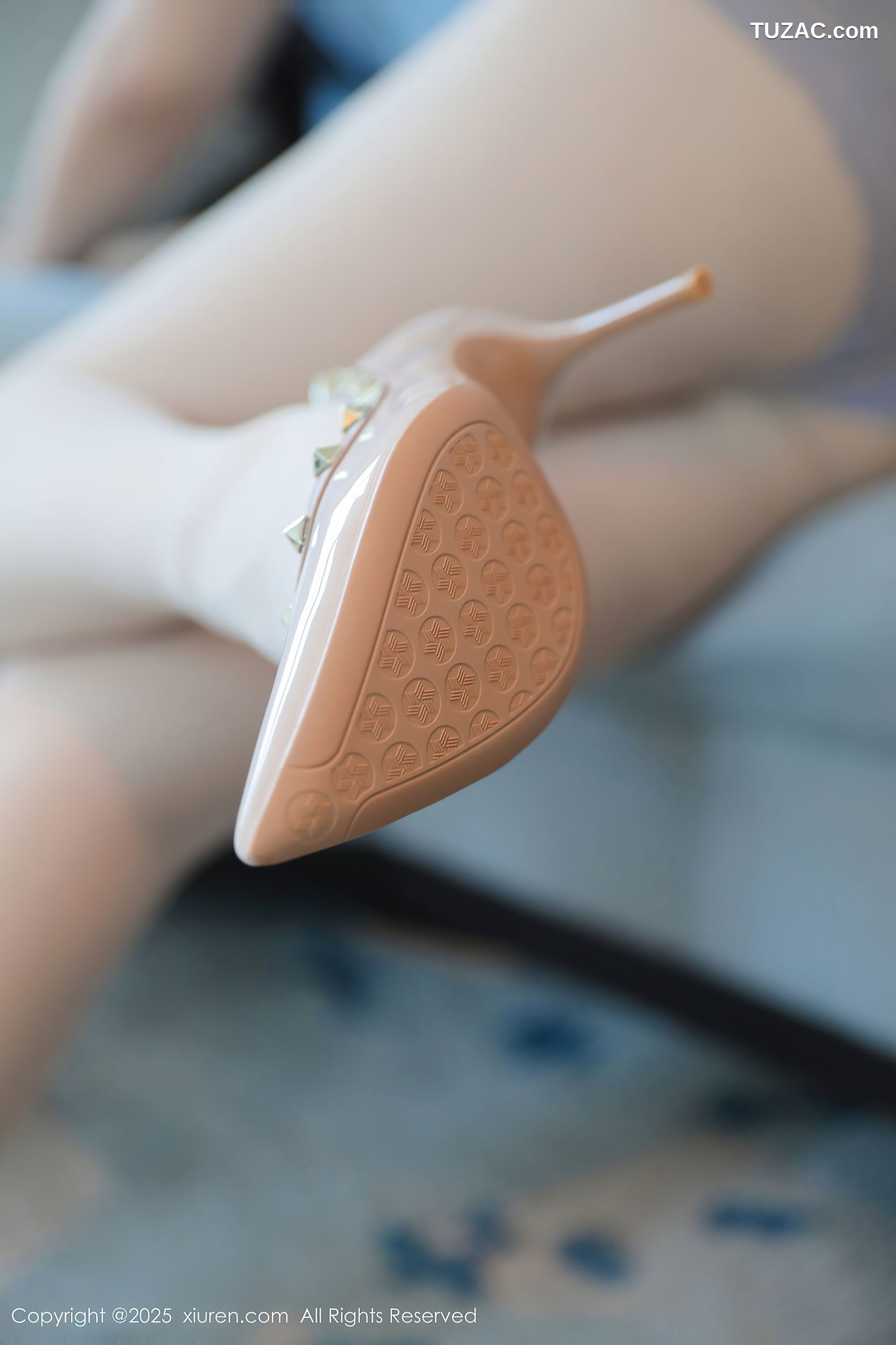 XiuRen秀人网-10165-希雅sia-蓝T白短裙紫色内衣原色丝袜-2025.04.17