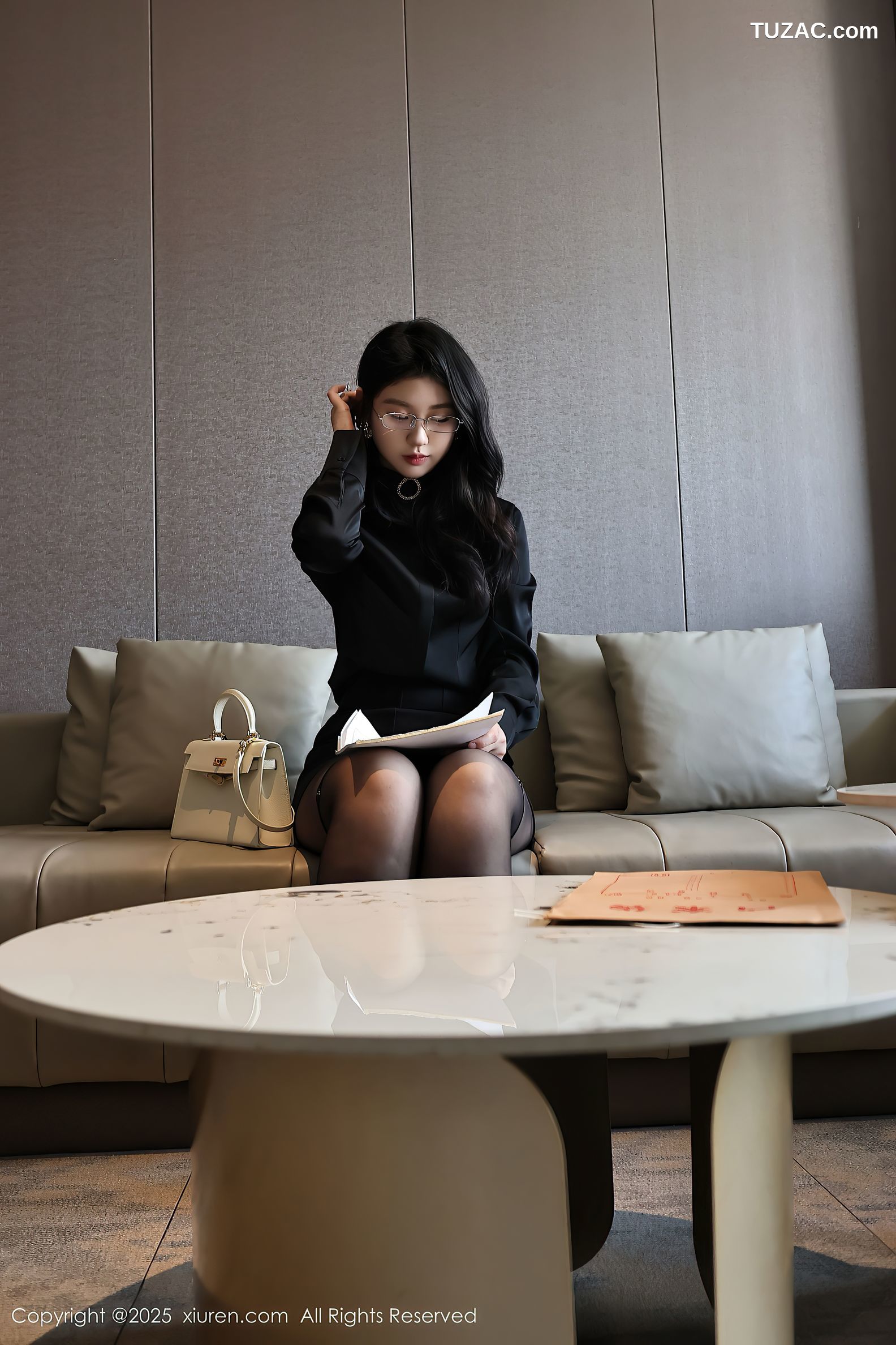 XiuRen秀人网-10167-小芭乐-黑裙装OL面试场景黑色蕾丝内衣黑丝绑缚-2025.04.18