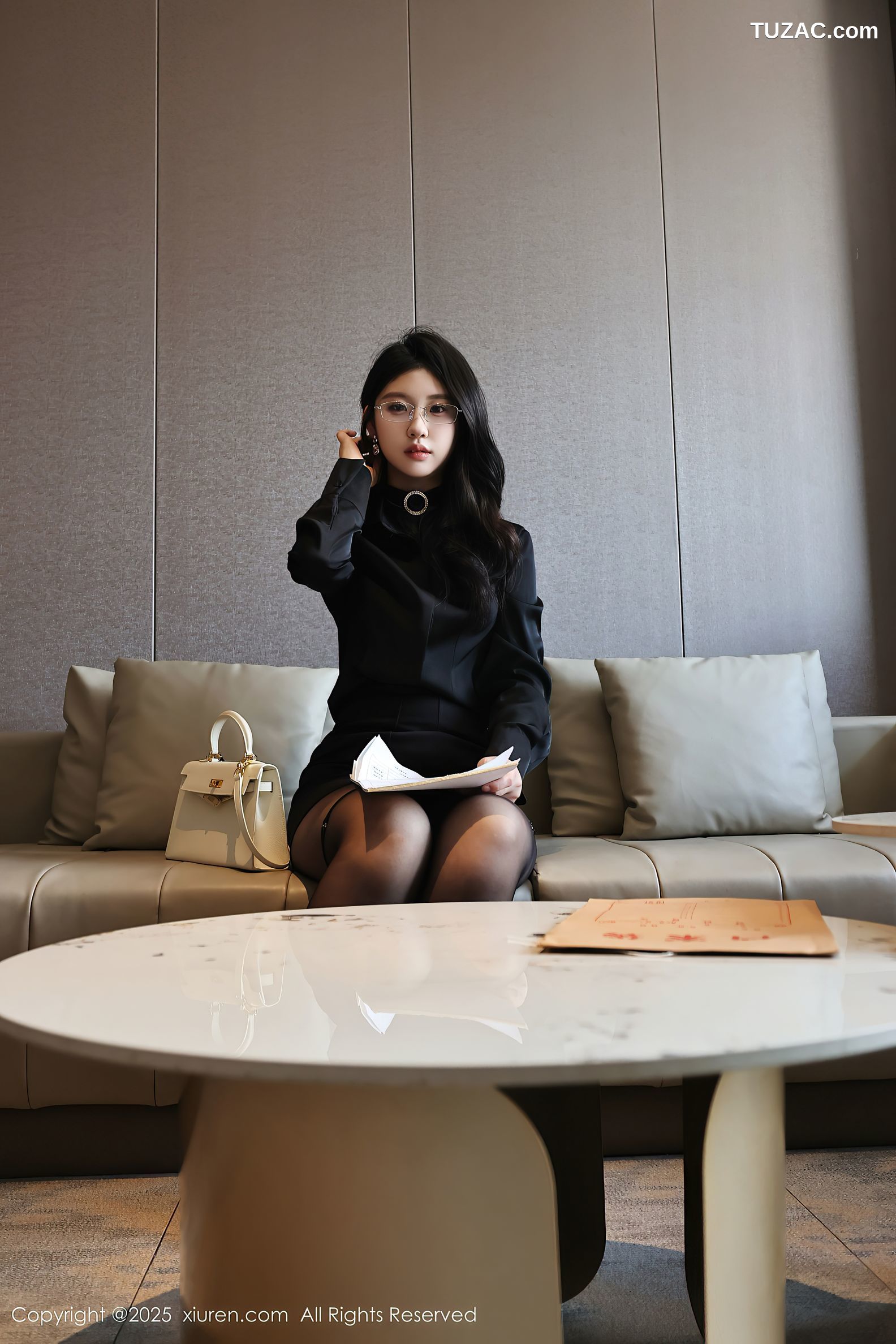 XiuRen秀人网-10167-小芭乐-黑裙装OL面试场景黑色蕾丝内衣黑丝绑缚-2025.04.18