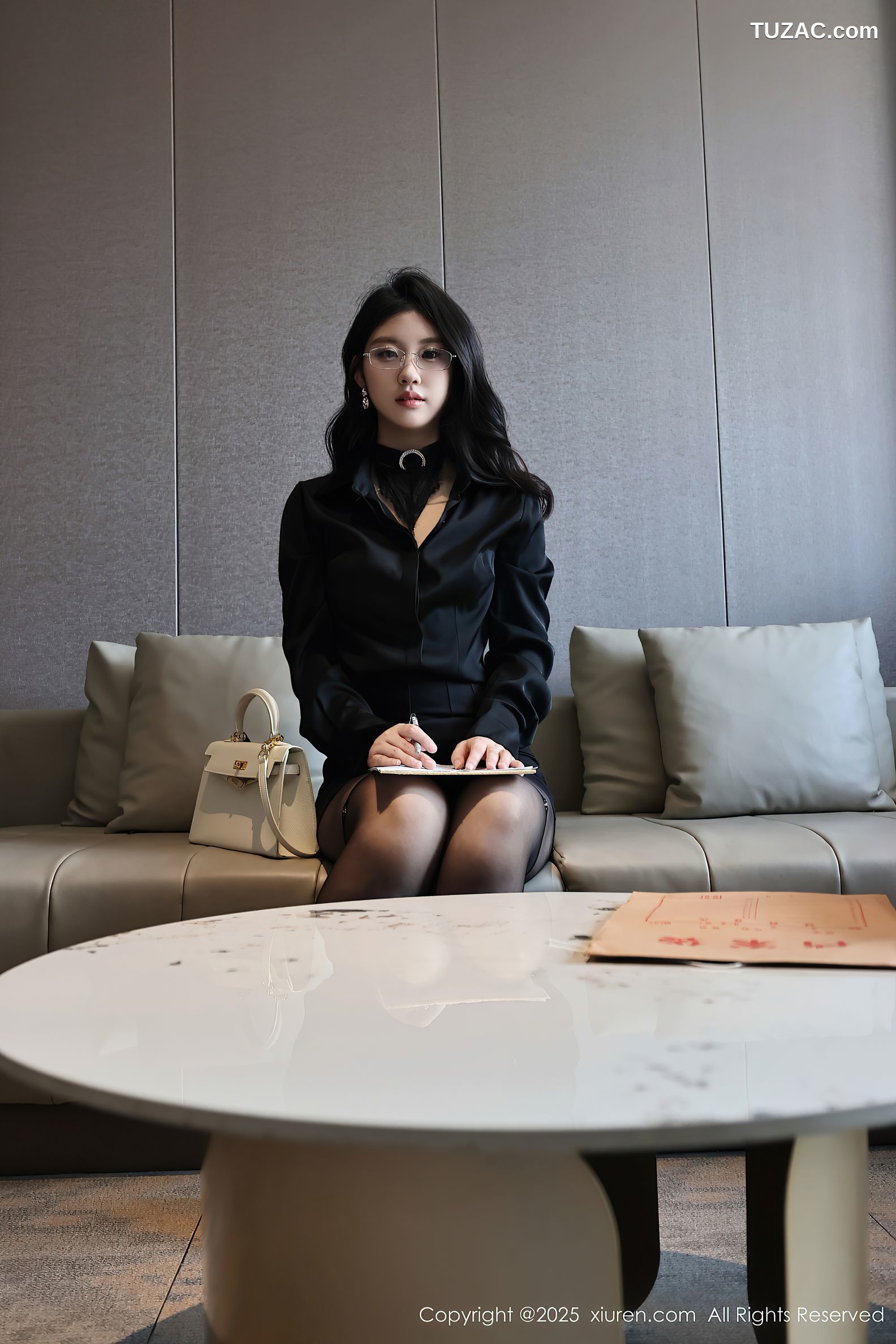 XiuRen秀人网-10167-小芭乐-黑裙装OL面试场景黑色蕾丝内衣黑丝绑缚-2025.04.18