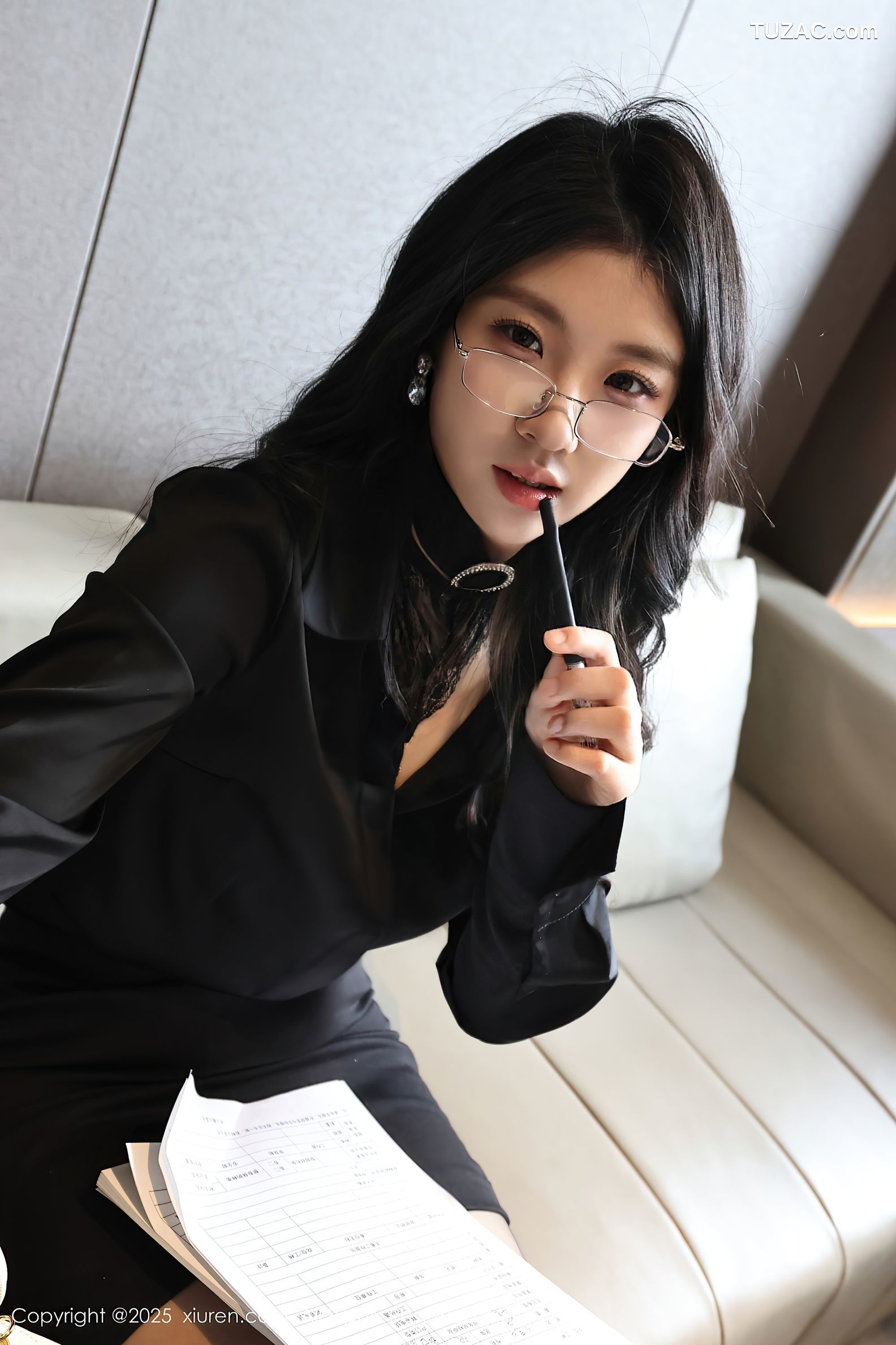 XiuRen秀人网-10167-小芭乐-黑裙装OL面试场景黑色蕾丝内衣黑丝绑缚-2025.04.18