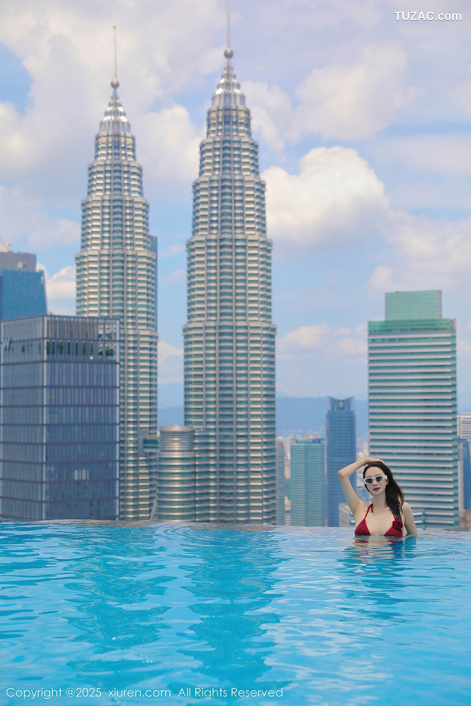 XiuRen秀人网-10172-Candy糖糖-吉隆坡无边泳池红色比基尼-2025.04.18