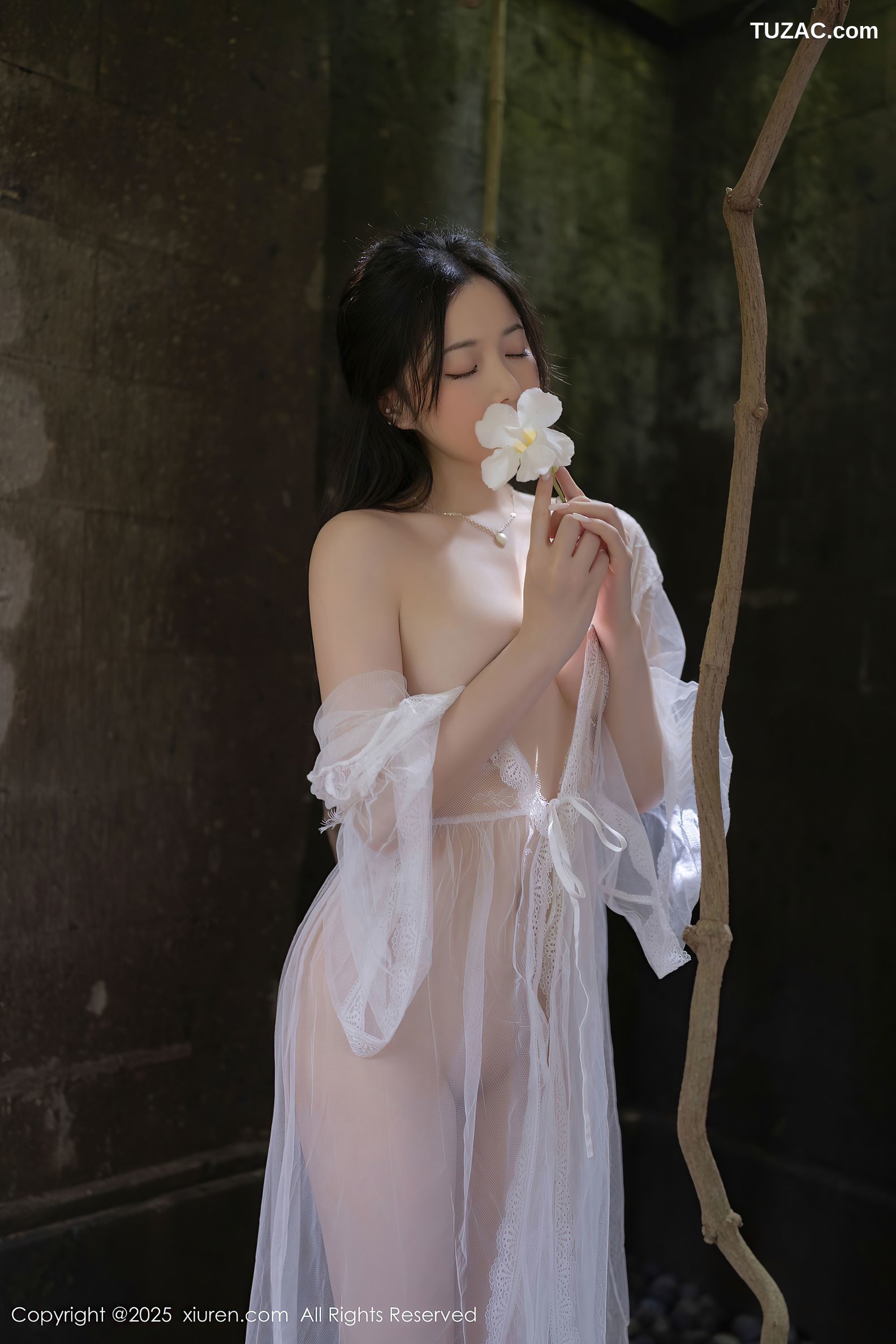 XiuRen秀人网-10173-鱼子酱Fish-古风透视白纱裙真空裸体-2025.04.18