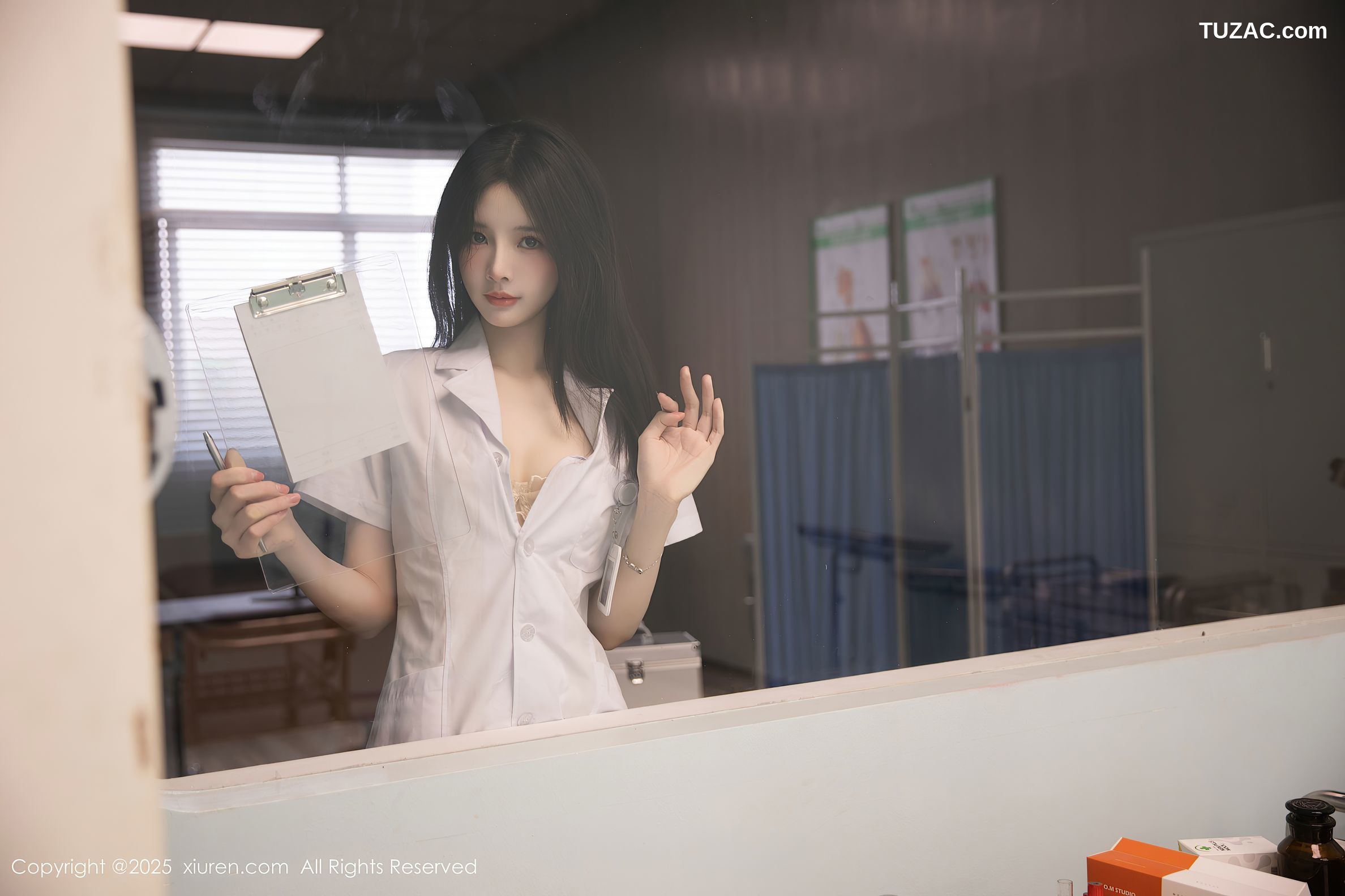 XiuRen秀人网-10190-布丁wow-医院场景白衣女医生的秘密之爱-2025.04.24