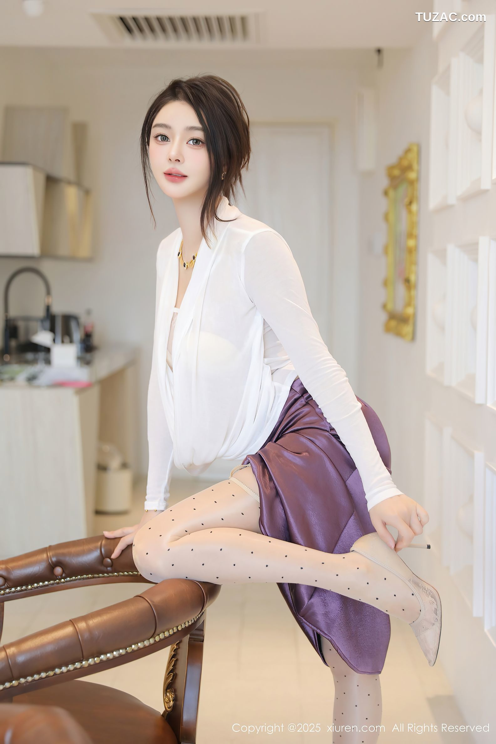 XiuRen秀人网-10201-Candy糖糖-白衫紫色长裙透视白纱内衣肉丝-2025.04.25