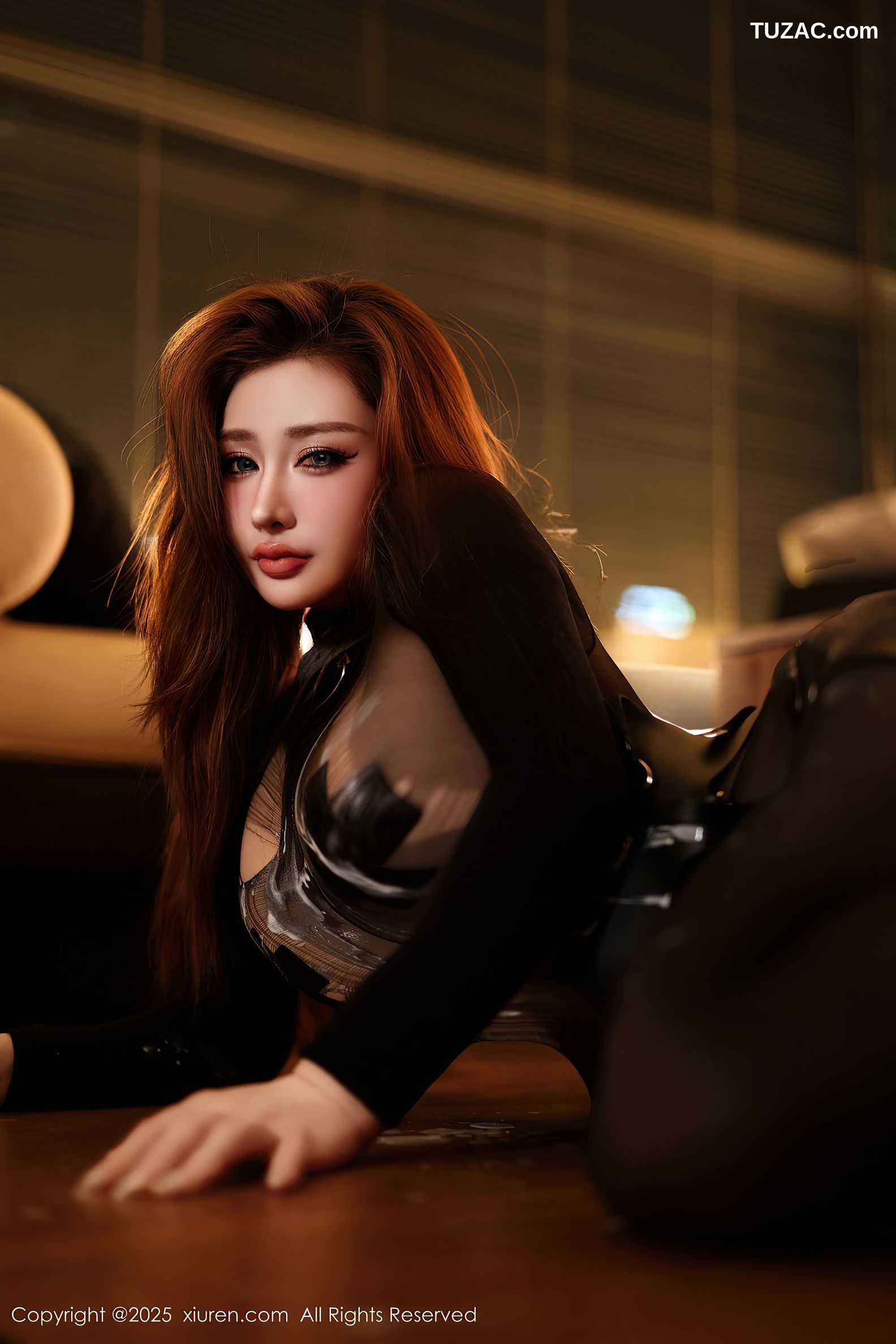 XiuRen秀人网-10210-蕾蕾醒了没-情趣轻透制服黑丝-2025.04.28