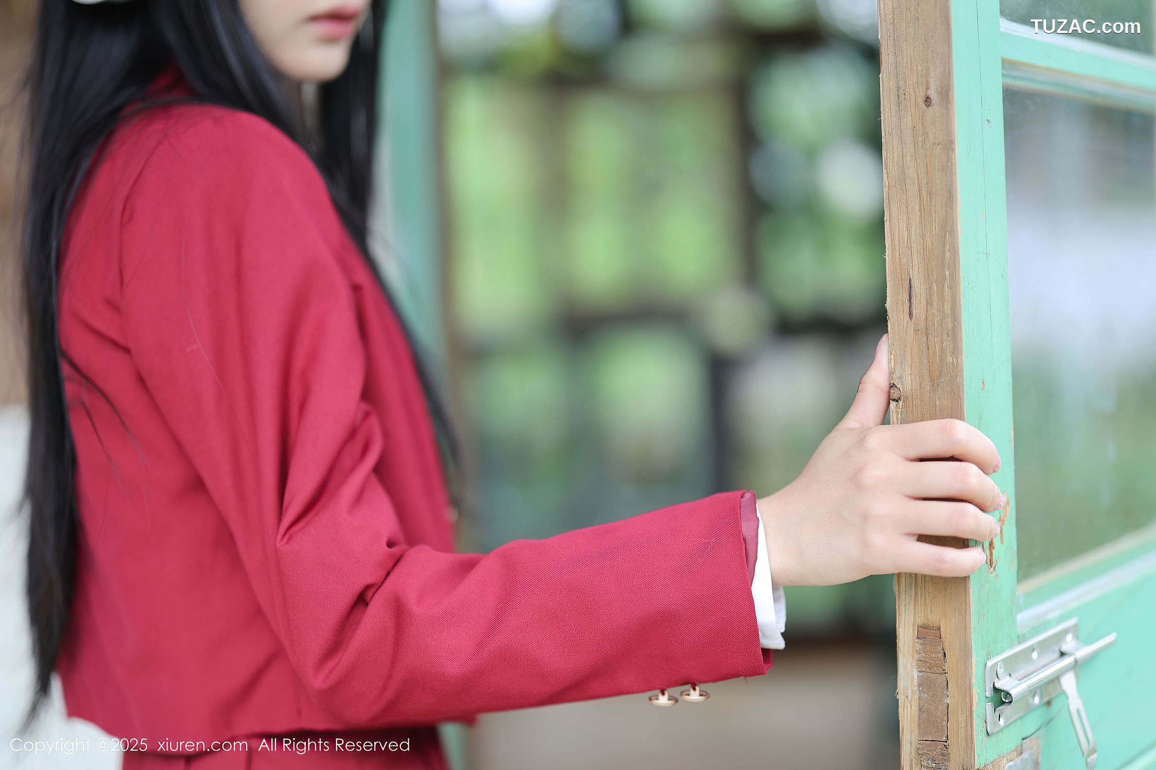 XiuRen秀人网-10215-茂木希子-新人红色长裙白色内衣肉丝-2025.04.29