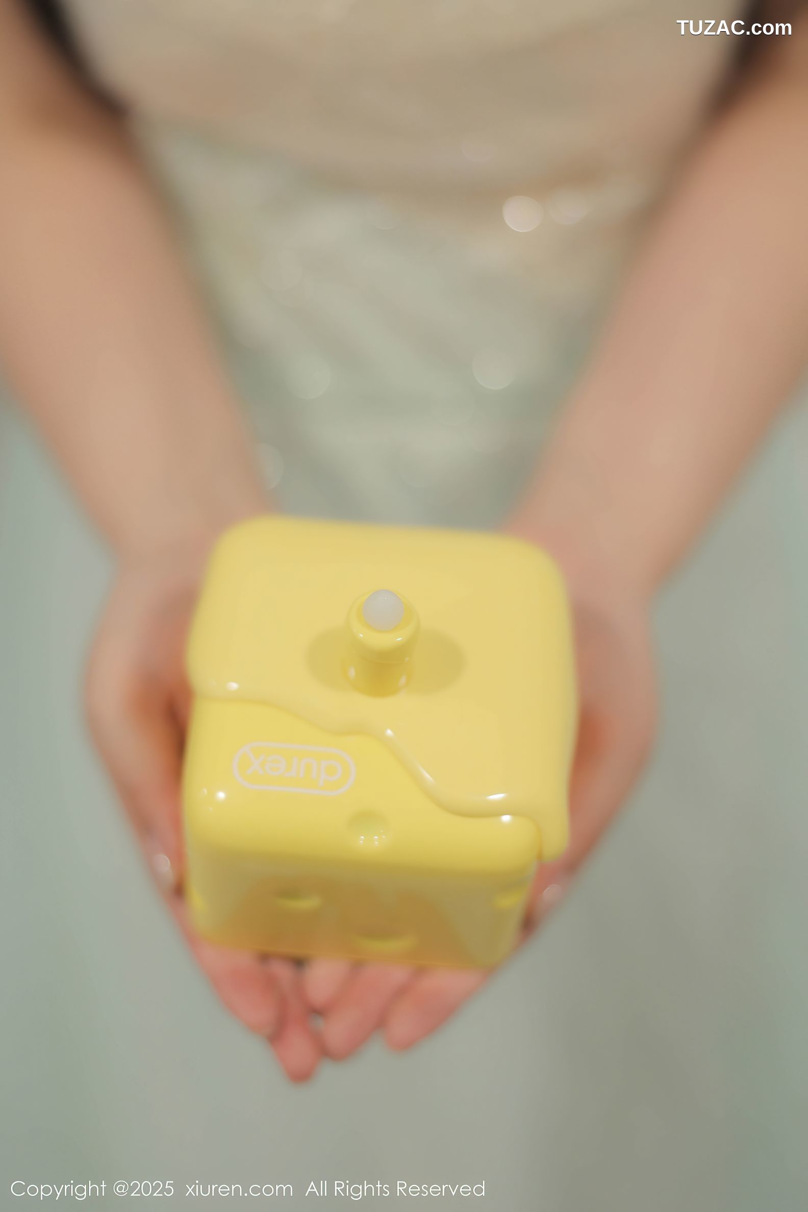 XiuRen秀人网-10222-蛋蛋宝-抹胸长纱裙肉色内衣-2025.04.29