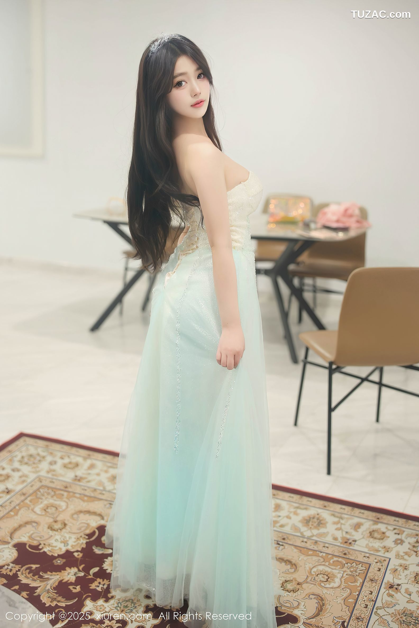 XiuRen秀人网-10222-蛋蛋宝-抹胸长纱裙肉色内衣-2025.04.29