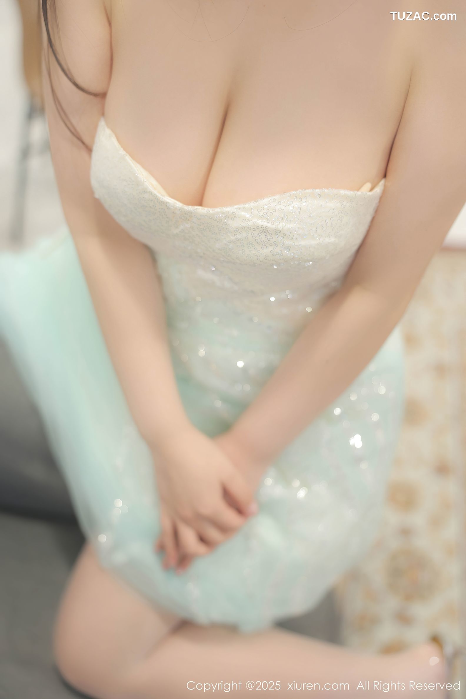 XiuRen秀人网-10222-蛋蛋宝-抹胸长纱裙肉色内衣-2025.04.29