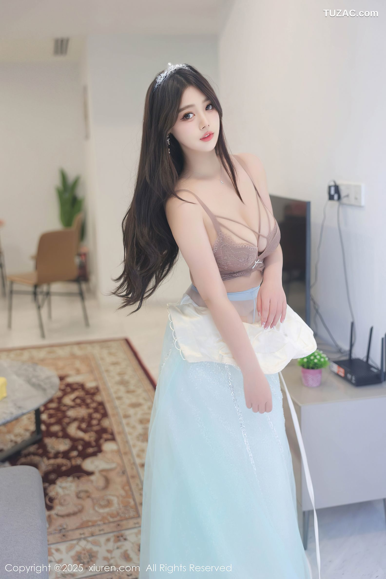 XiuRen秀人网-10222-蛋蛋宝-抹胸长纱裙肉色内衣-2025.04.29