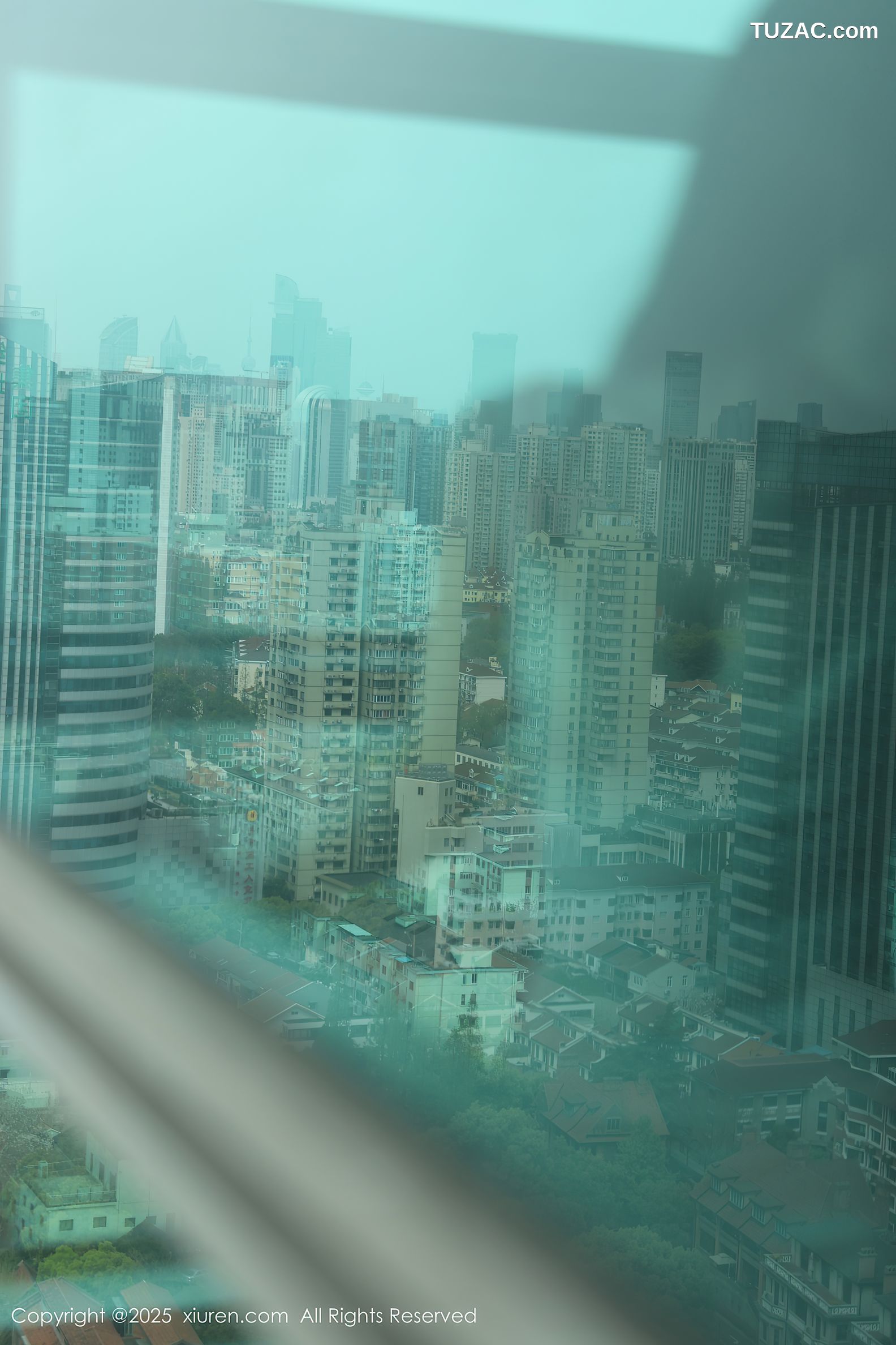 XiuRen秀人网-10226-布丁wow-寂寞少妇居家白色睡衣白色内衣-2025.04.30