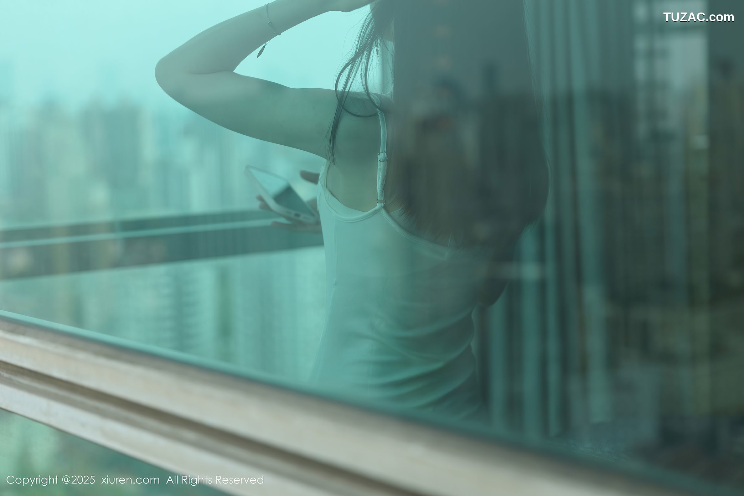 XiuRen秀人网-10226-布丁wow-寂寞少妇居家白色睡衣白色内衣-2025.04.30