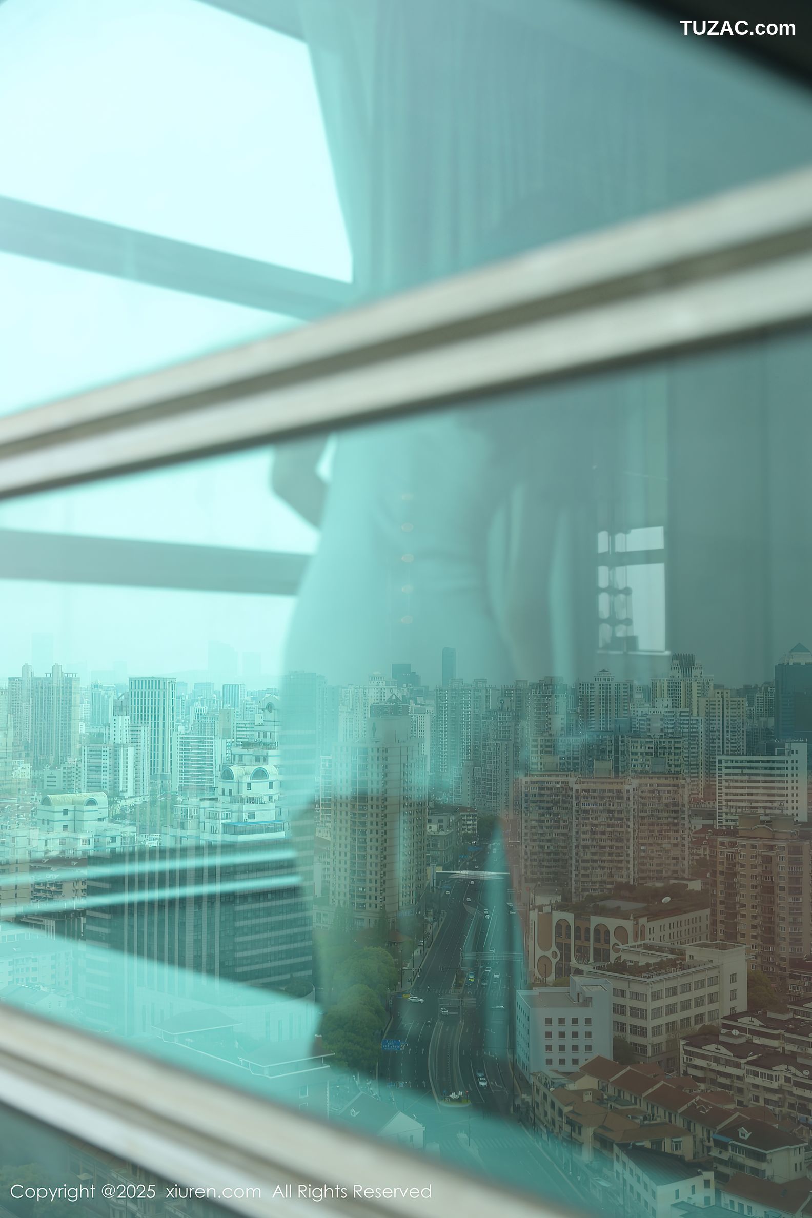 XiuRen秀人网-10226-布丁wow-寂寞少妇居家白色睡衣白色内衣-2025.04.30