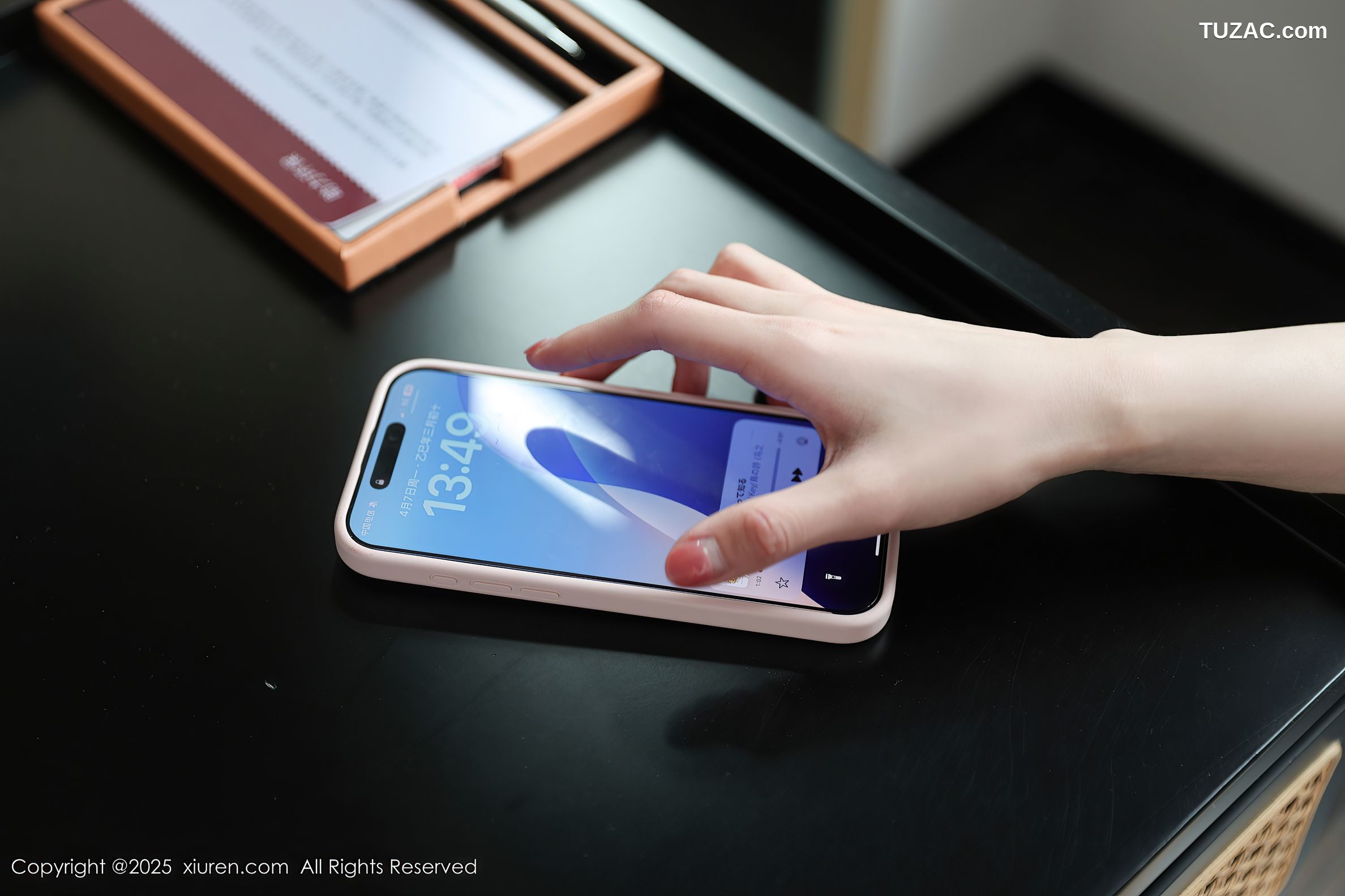 XiuRen秀人网-10226-布丁wow-寂寞少妇居家白色睡衣白色内衣-2025.04.30