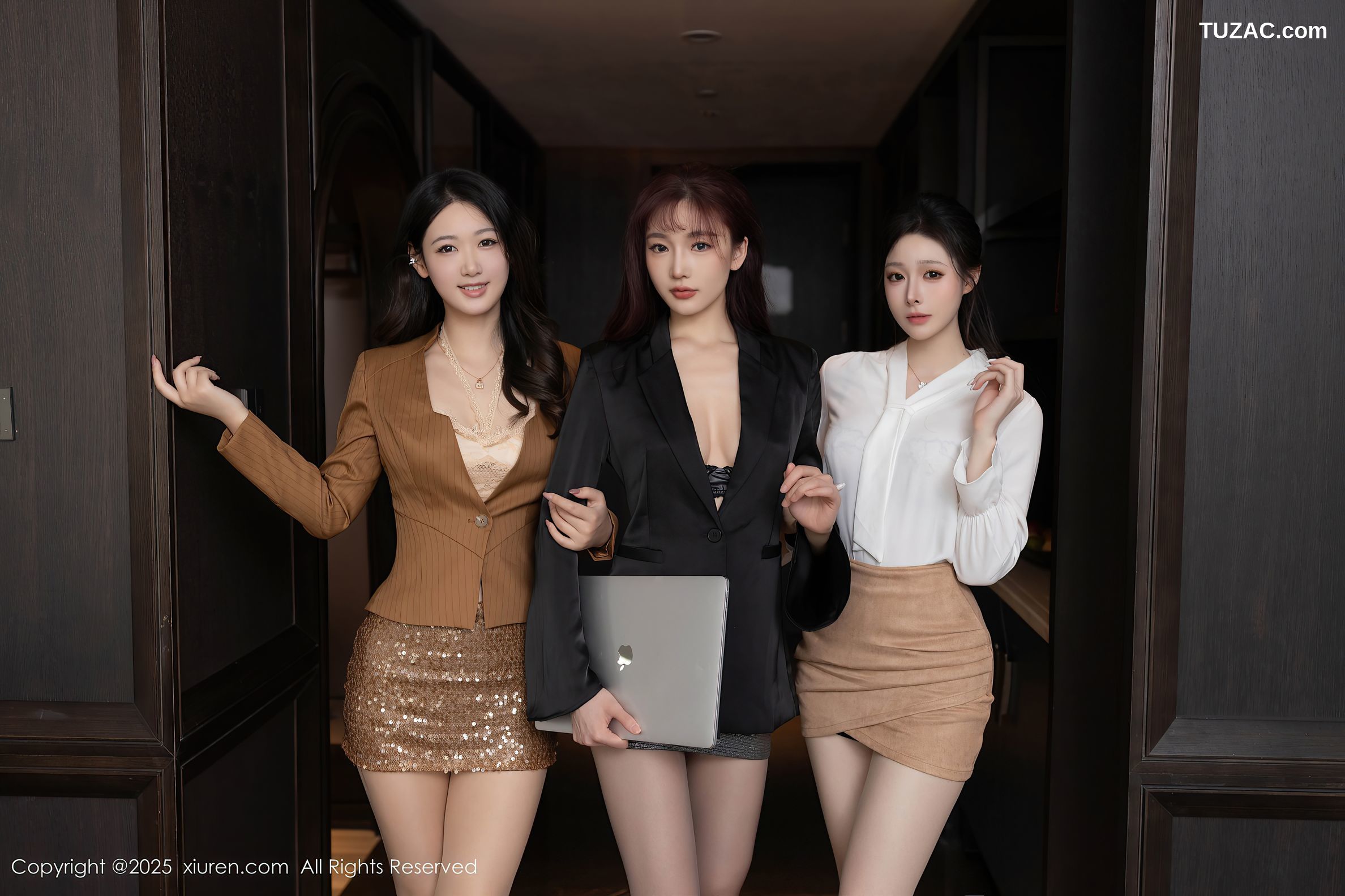 XiuRen秀人网-10233-小逗逗-陆萱萱-唐安琪-OL姐妹花短裙丝袜高跟-2025.04.30