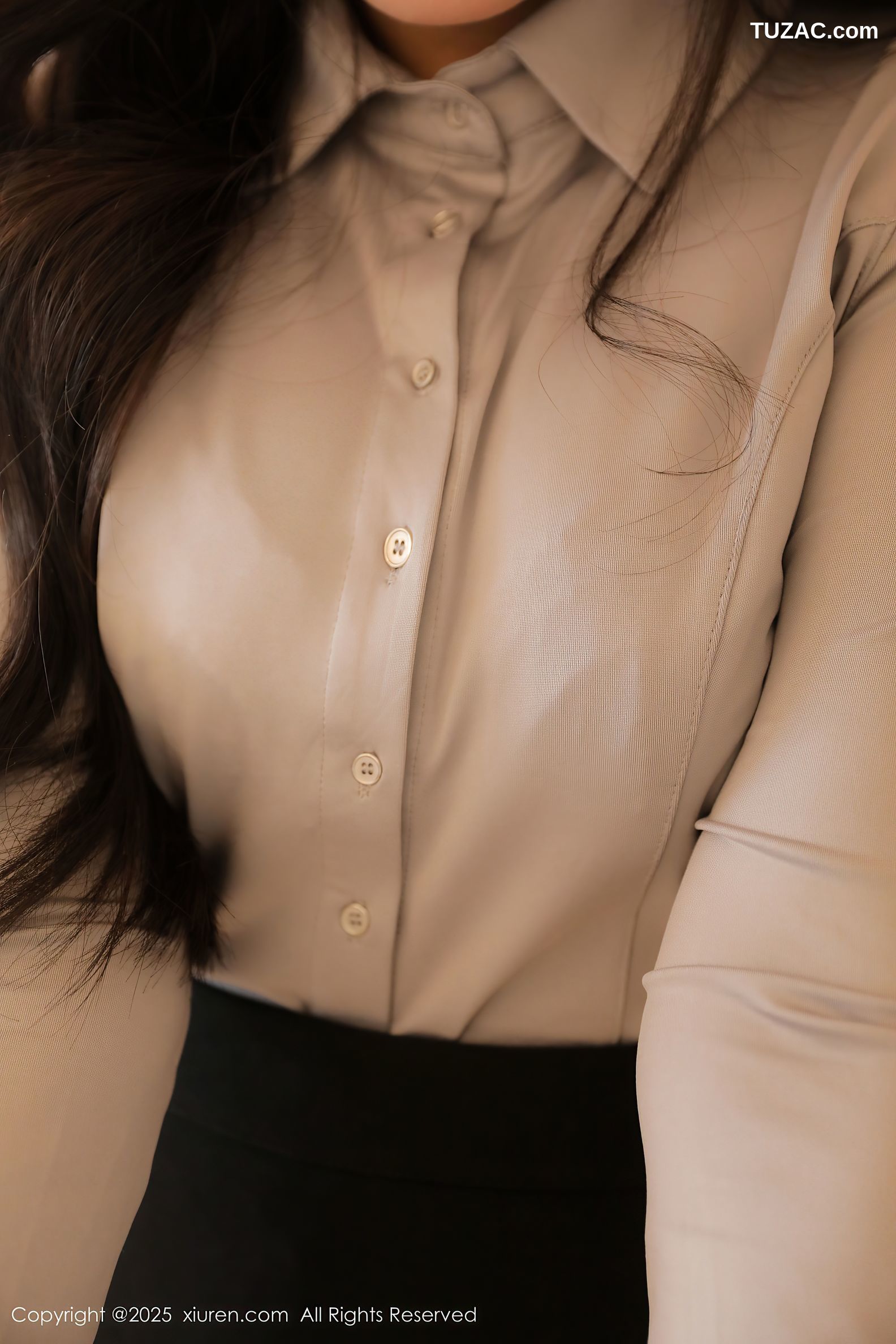 XiuRen秀人网-10243-希雅sia-OL灰衬衫黑短裙黑蕾丝内衣黑丝-2025.05.07