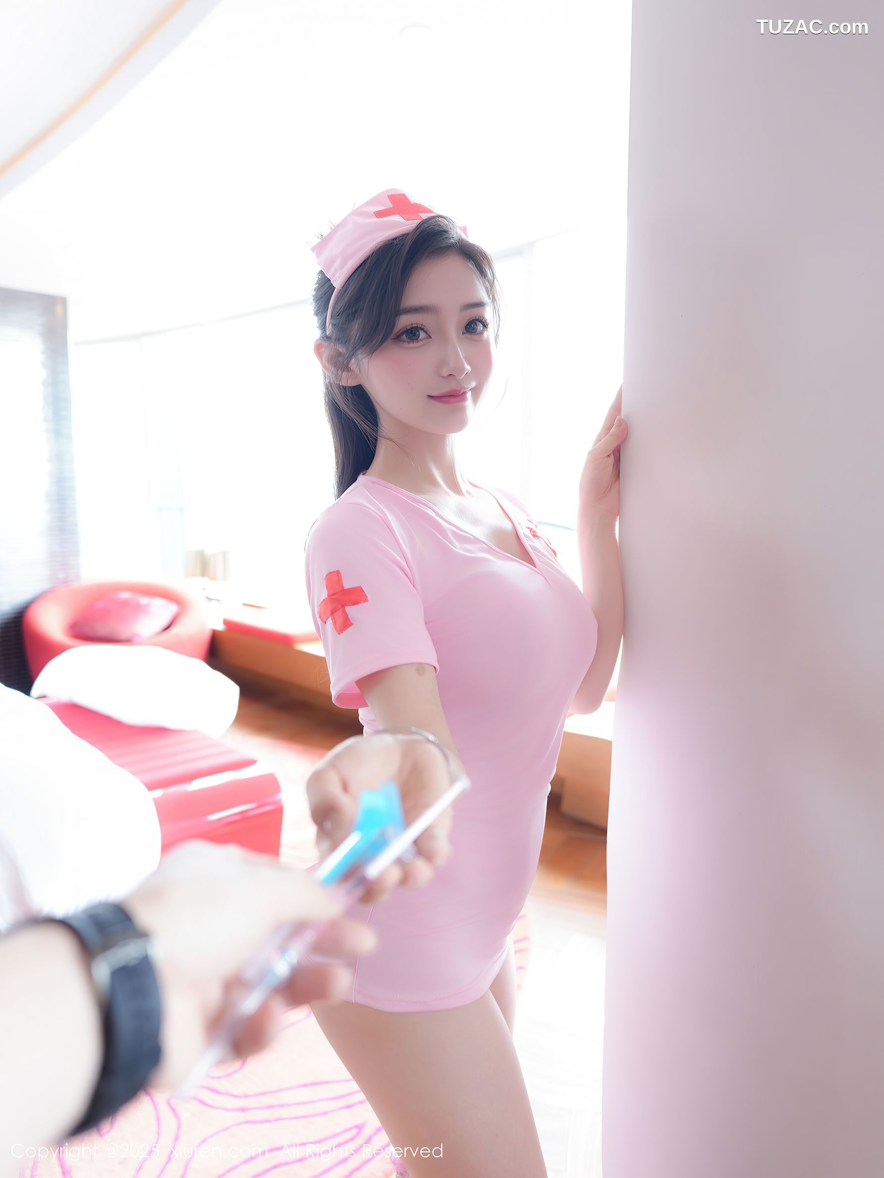 XiuRen秀人网-10275-Annie_baby-粉色情趣护士制服-2025.05.14