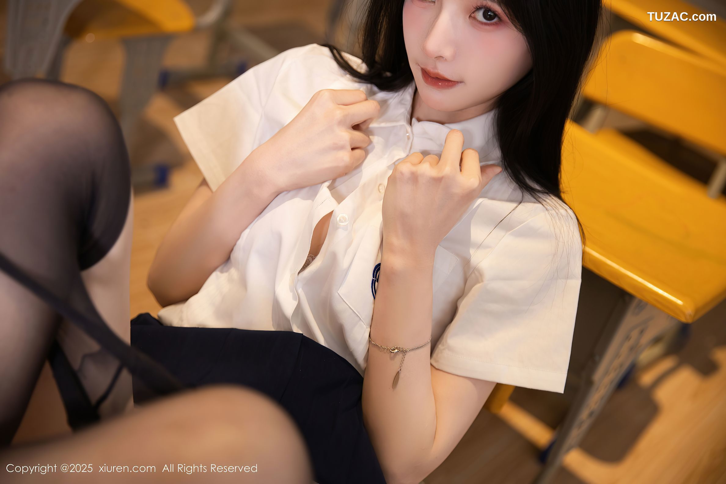 XiuRen秀人网-10287-布丁wow-JK制服深蓝百褶短裙魅惑黑丝-2025.05.16