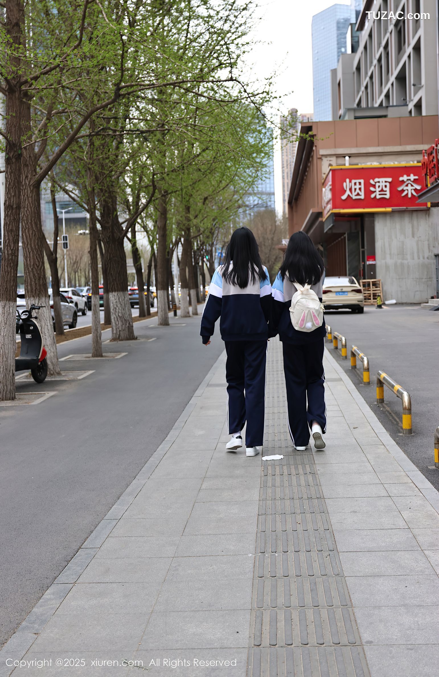 XiuRen秀人网-10288-小芭乐-蓝色校服姐妹花女生宾馆卖身-2025.05.16