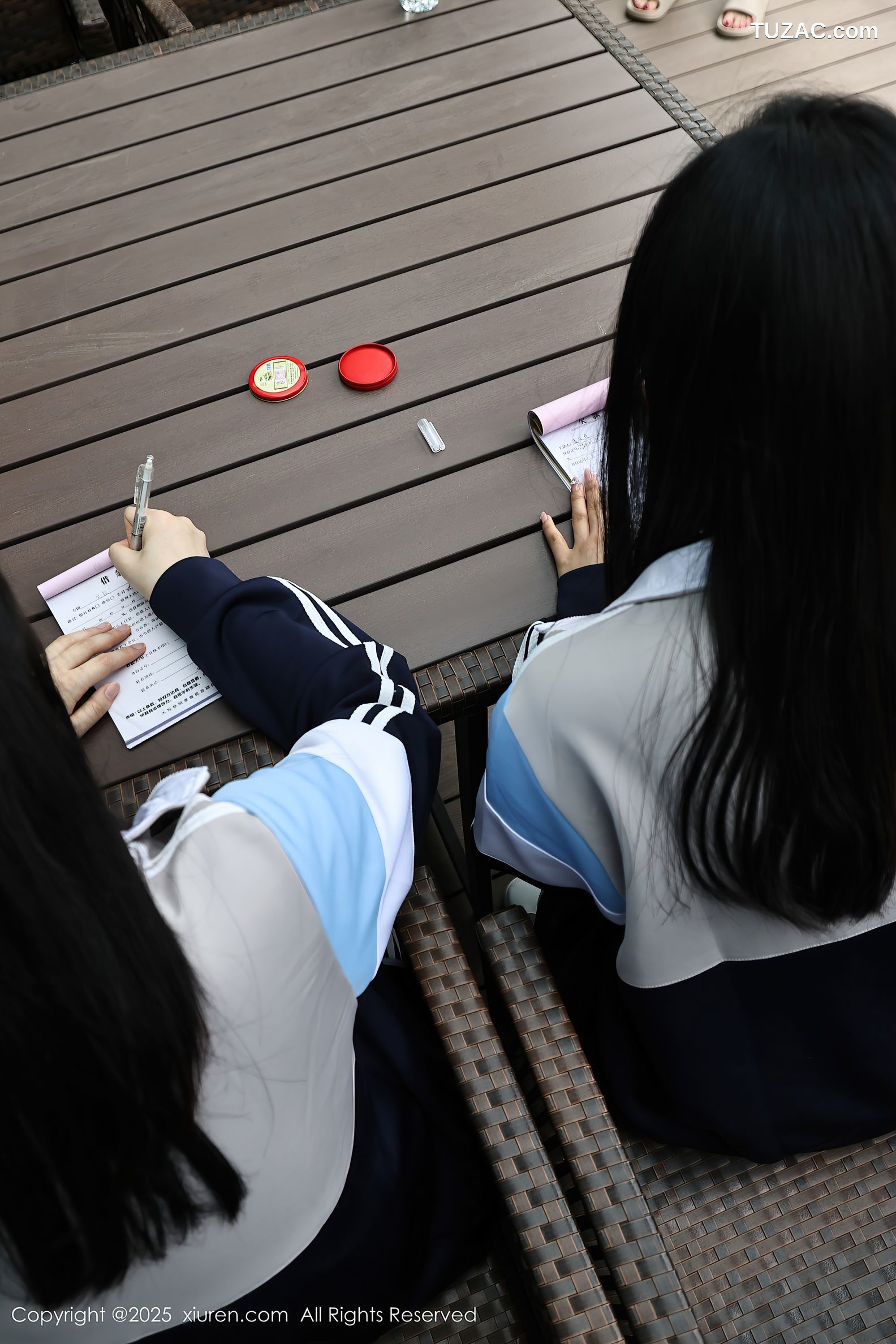 XiuRen秀人网-10288-小芭乐-蓝色校服姐妹花女生宾馆卖身-2025.05.16