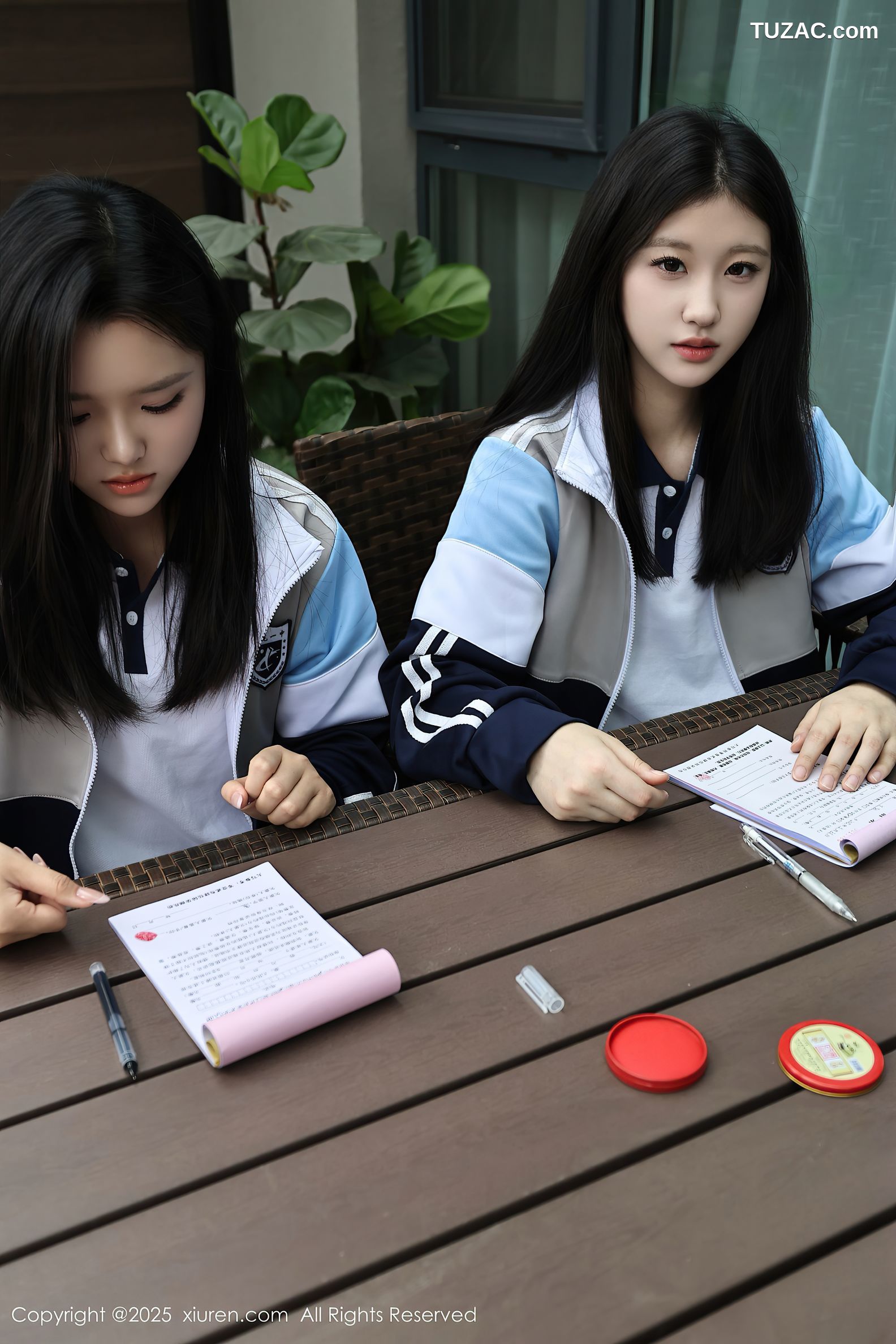 XiuRen秀人网-10288-小芭乐-蓝色校服姐妹花女生宾馆卖身-2025.05.16