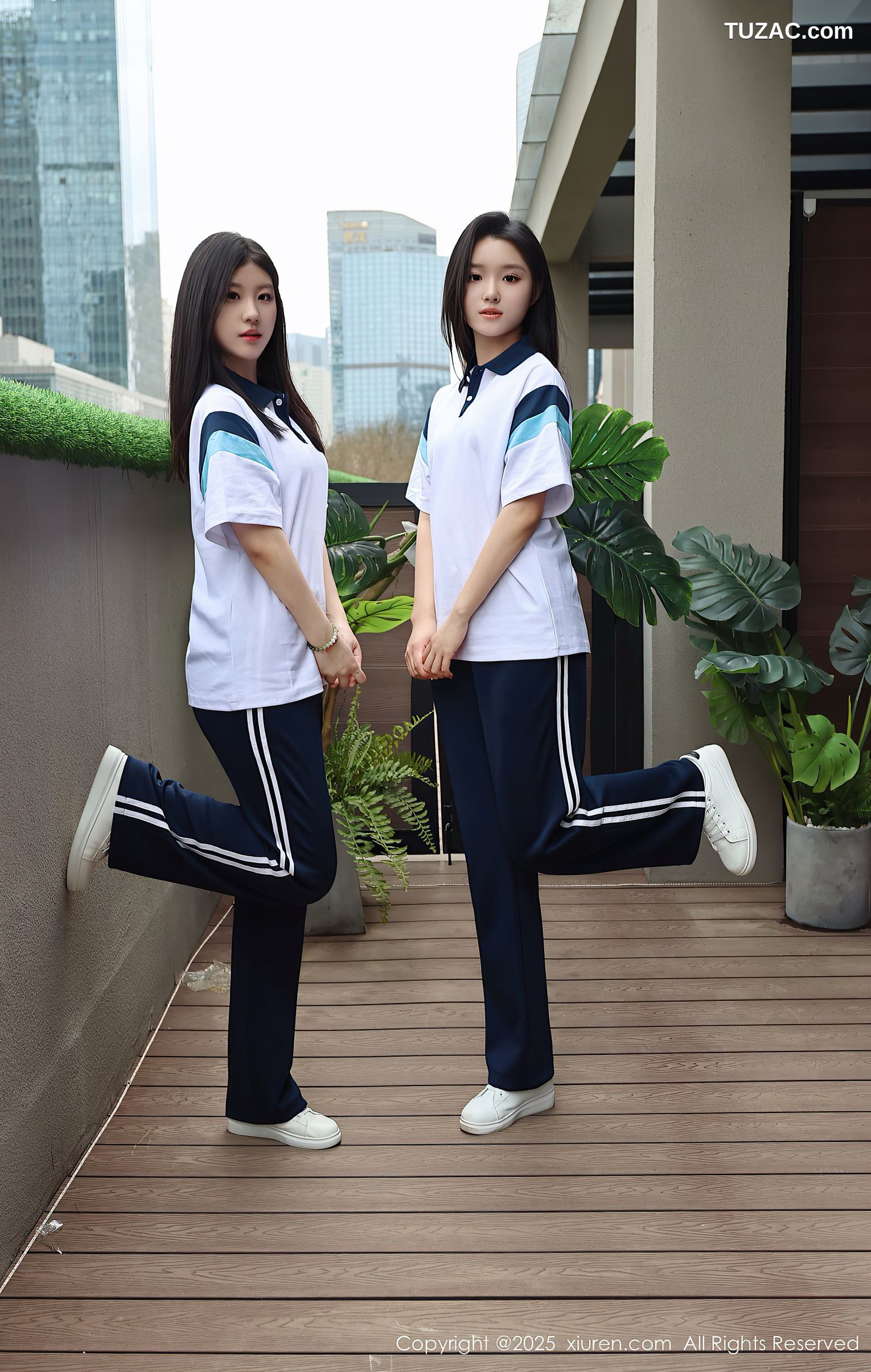 XiuRen秀人网-10288-小芭乐-蓝色校服姐妹花女生宾馆卖身-2025.05.16