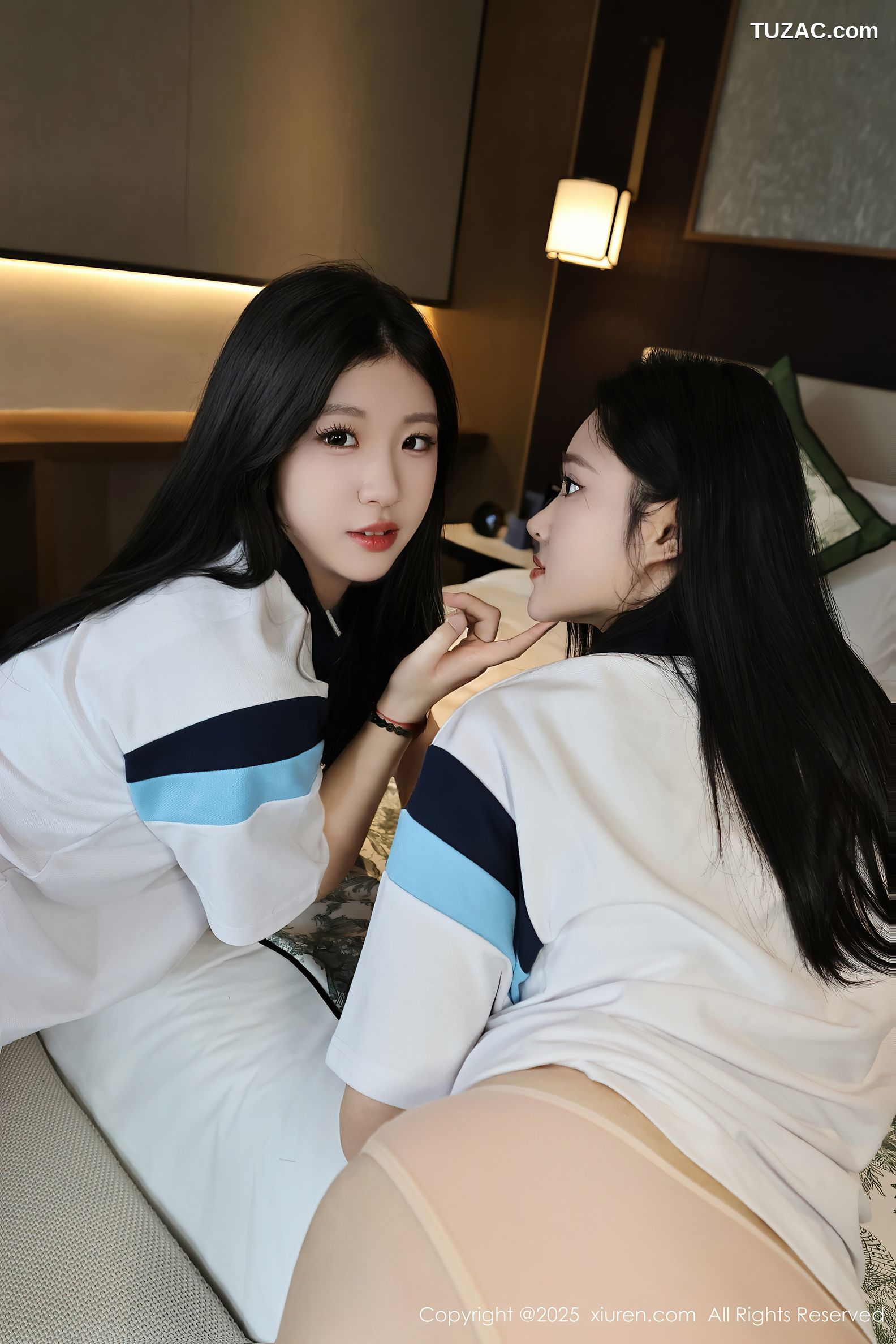 XiuRen秀人网-10288-小芭乐-蓝色校服姐妹花女生宾馆卖身-2025.05.16