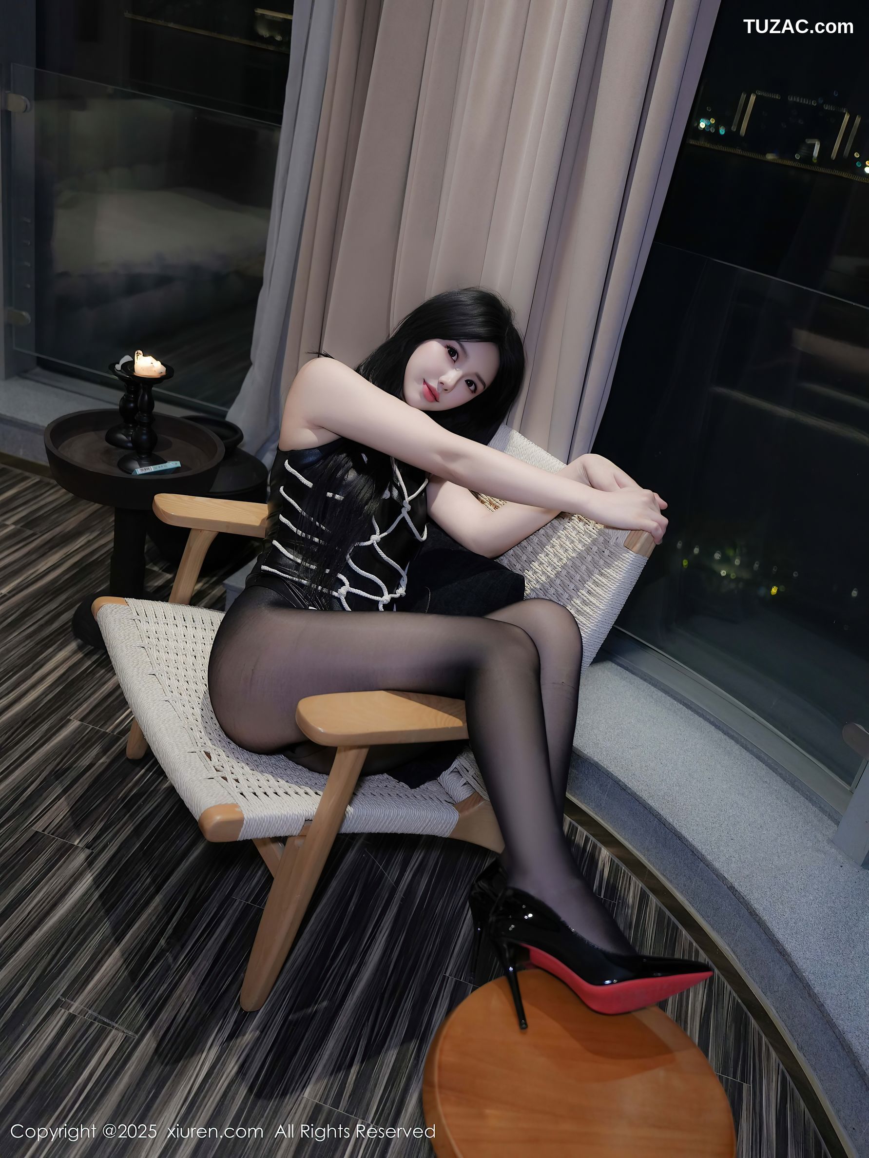 XiuRen秀人网-10299-沐言妍妍酱-黑色情趣服绑缚黑丝-2025.05.20