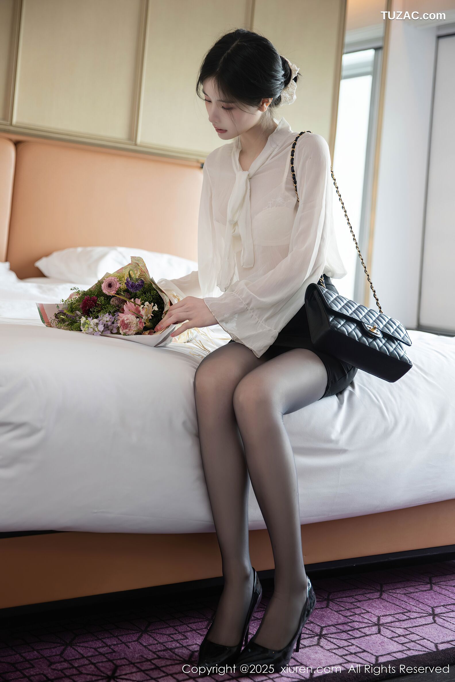 XiuRen秀人网-10319-布丁wow-白色上衣黑色短裙白色内衣黑丝-2025.05.23