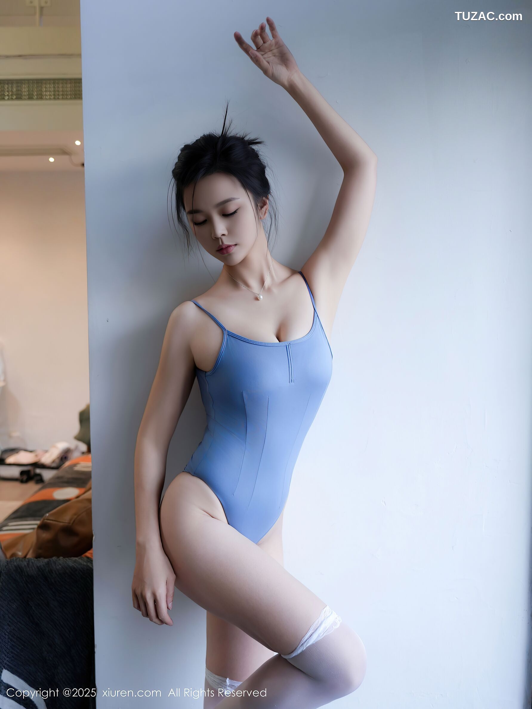 XiuRen秀人网-10327-玫瑰我爱你-蓝色死库水-2025.05.26