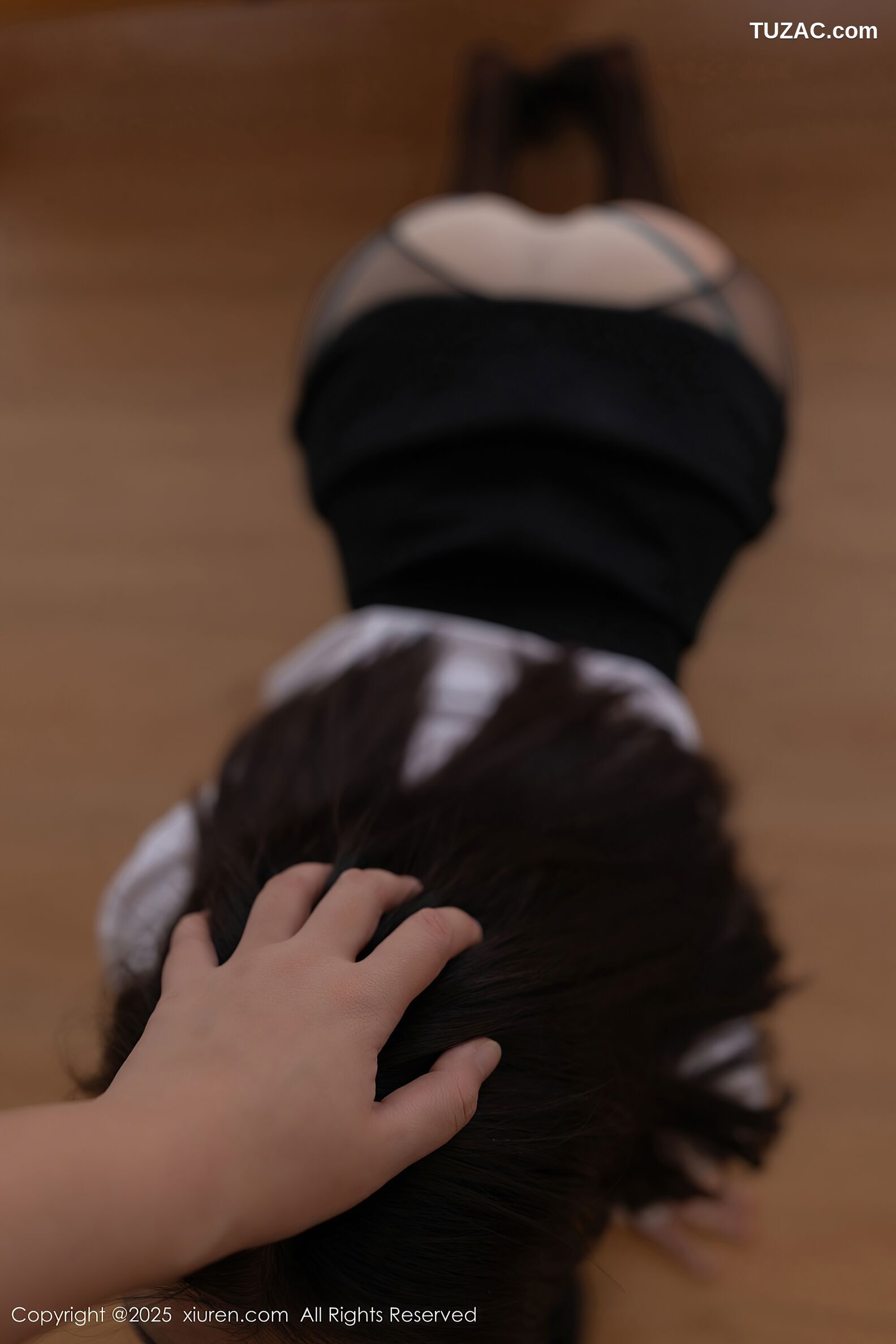 XiuRen秀人网-10337-杏子Yada-OL白衬衫黑短裙黑丝-2025.05.28