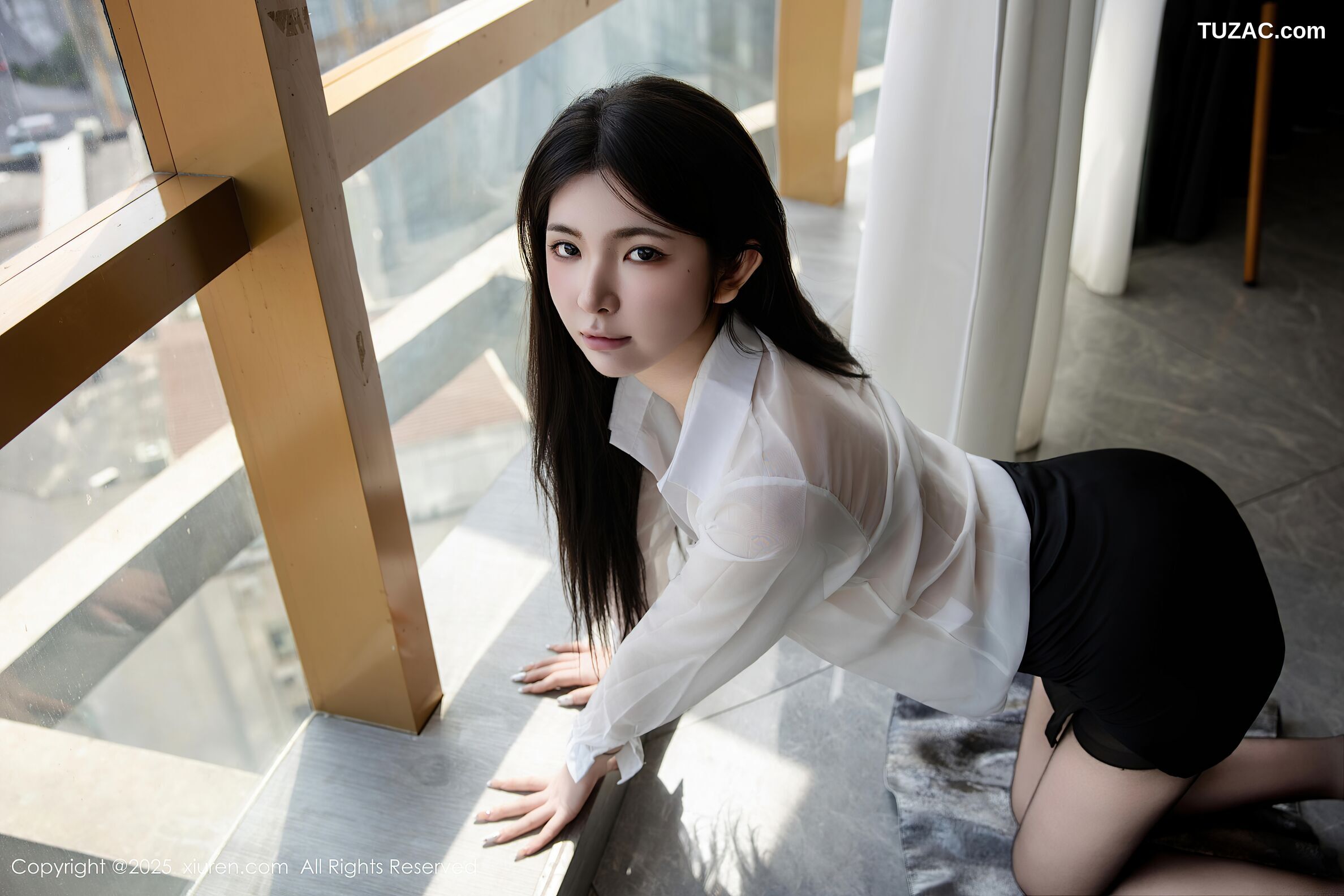 XiuRen秀人网-10338-童童Bunny-白衬衫黑短裙黑丝豹纹-2025.05.29