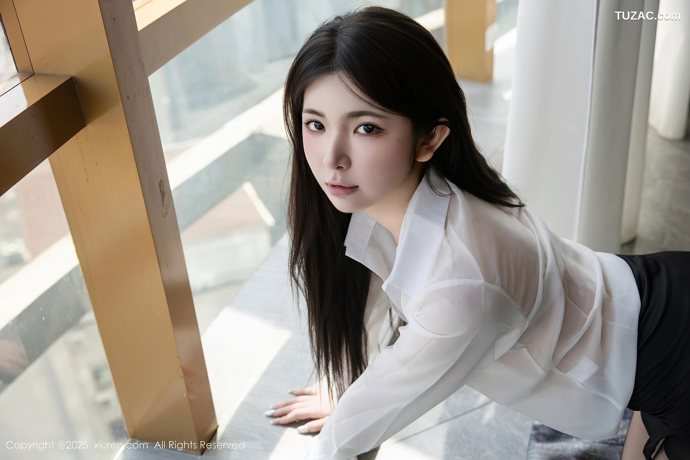 XiuRen秀人网-10338-童童Bunny-白衬衫黑短裙黑丝豹纹-2025.05.29