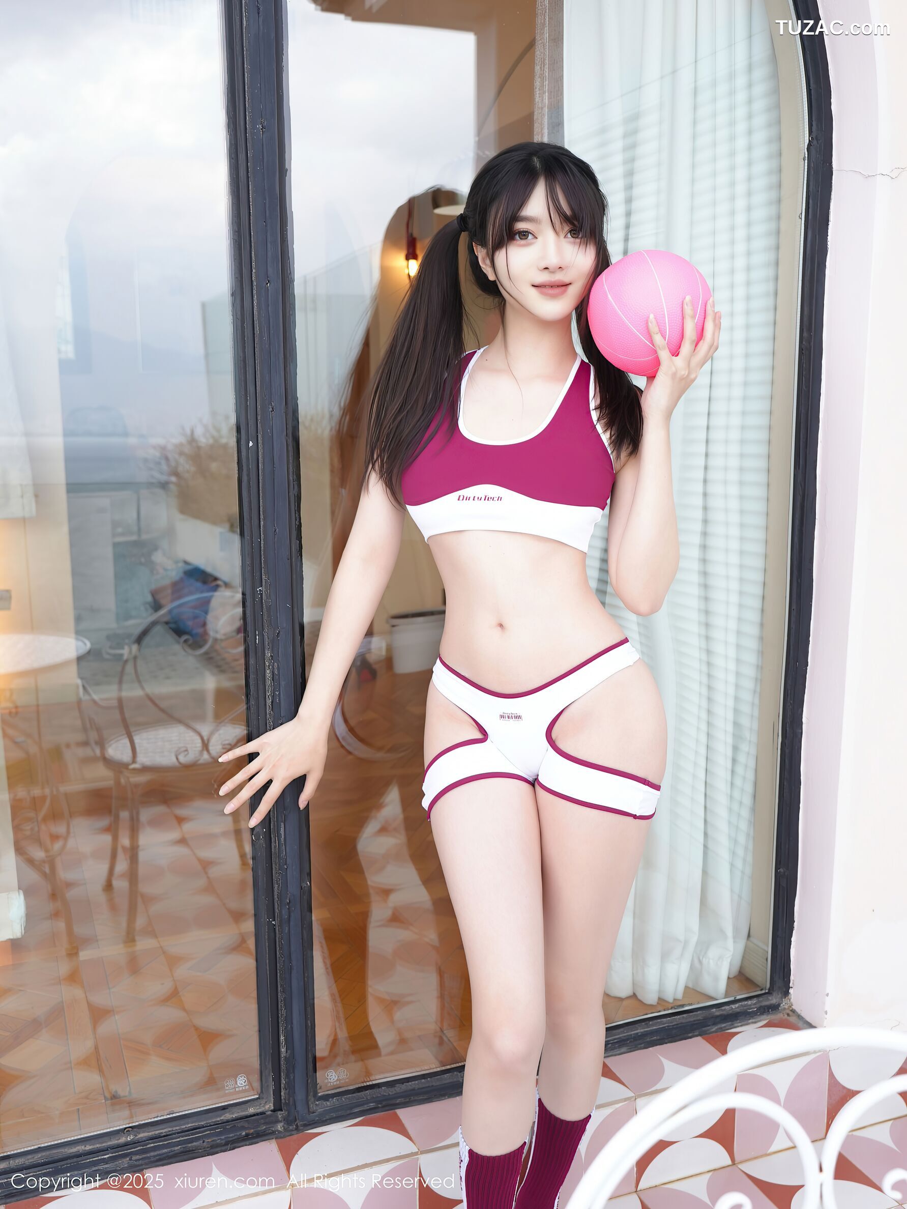 XiuRen秀人网-10350-白露lulu-暗红色运动背心短裤爆乳双马尾-2025.05.29