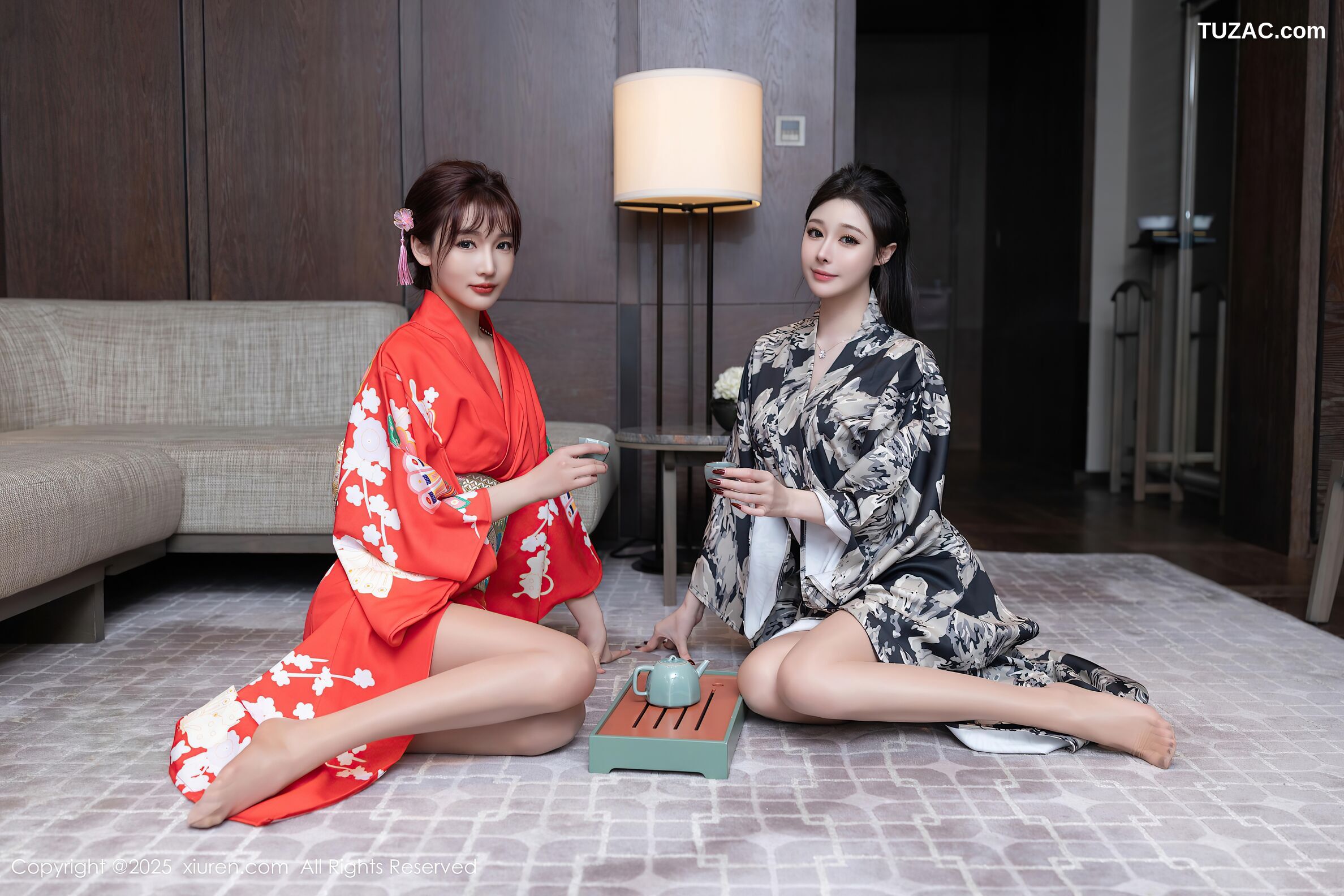 XiuRen秀人网-10352-小逗逗-陆萱萱-和服姐妹花珠链内衣爆乳激情互动-2025.05.29